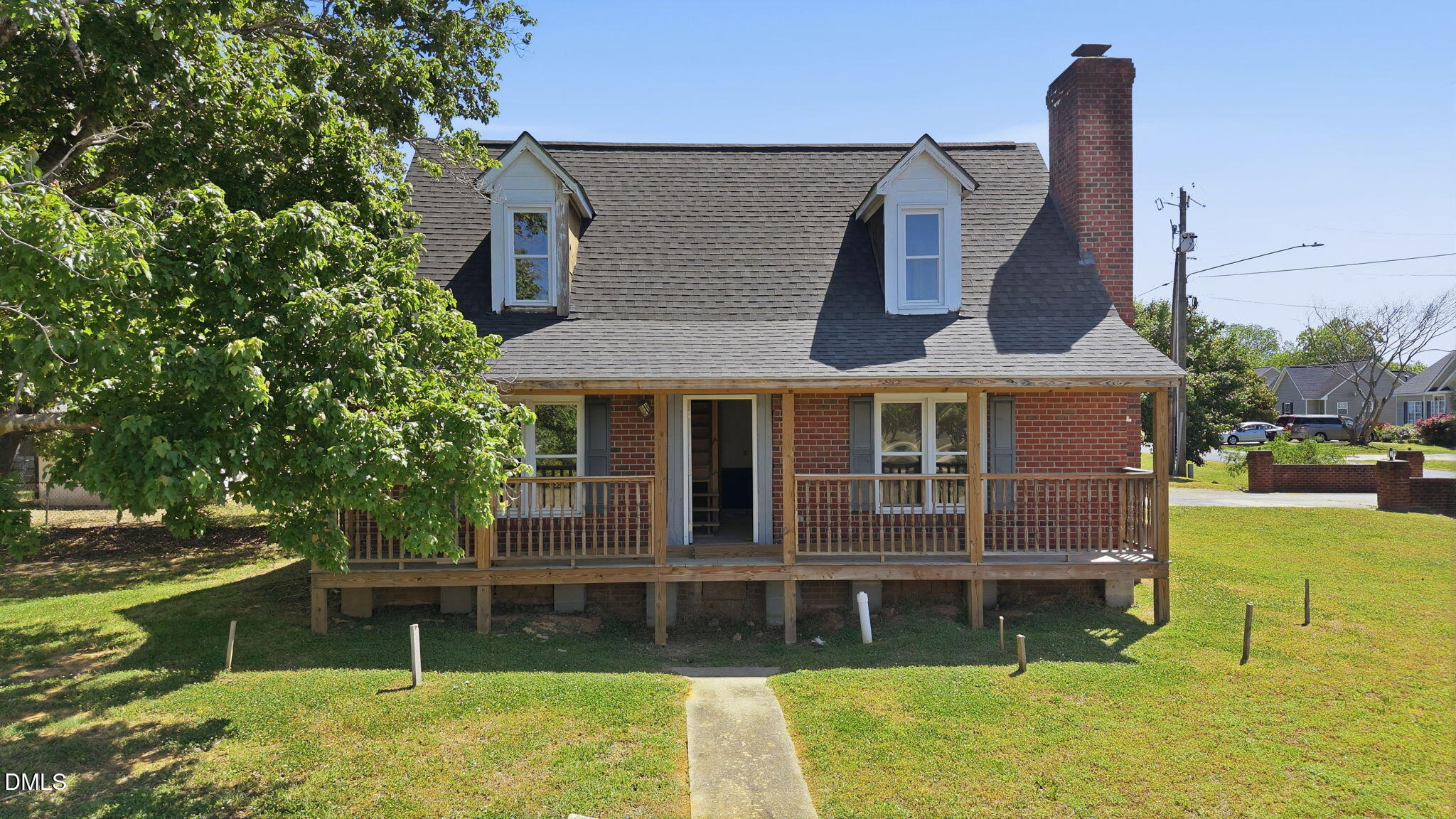 9433 Colonial Drive — photo