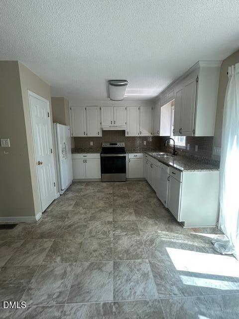 2910 Brittany Drive — photo