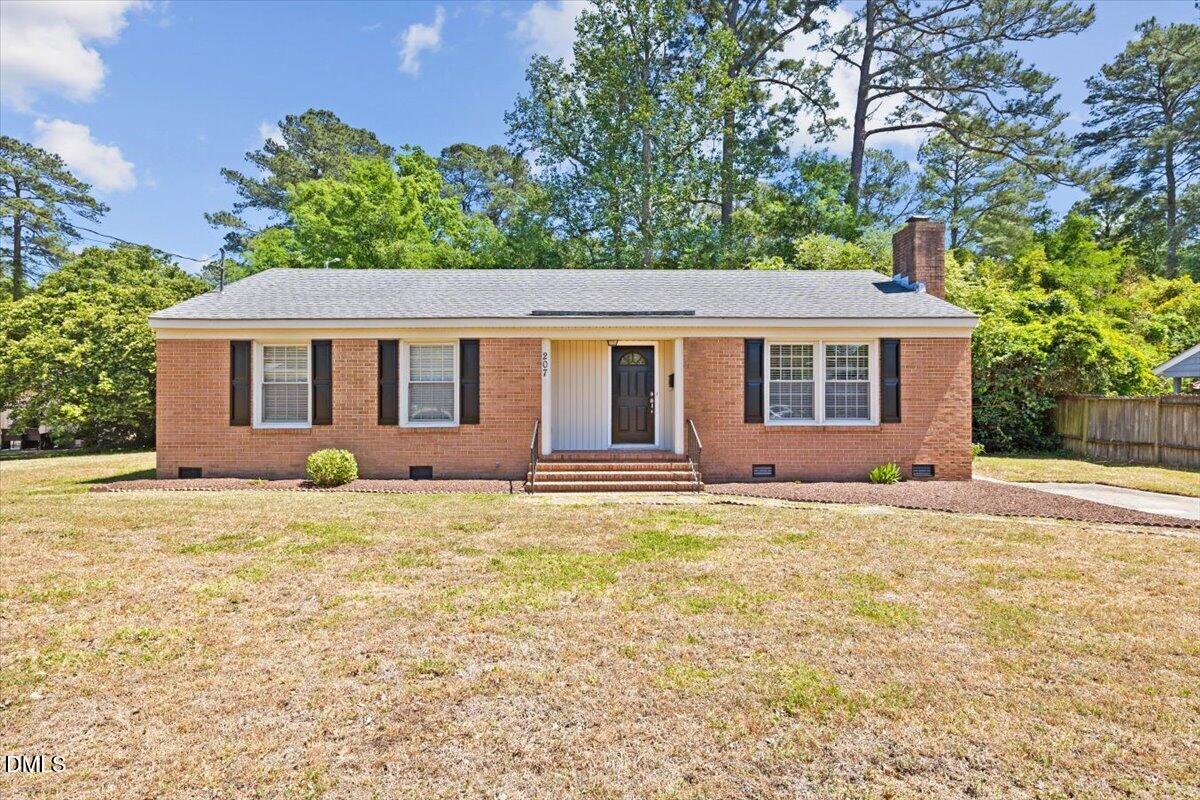 207 S Englewood Drive — photo