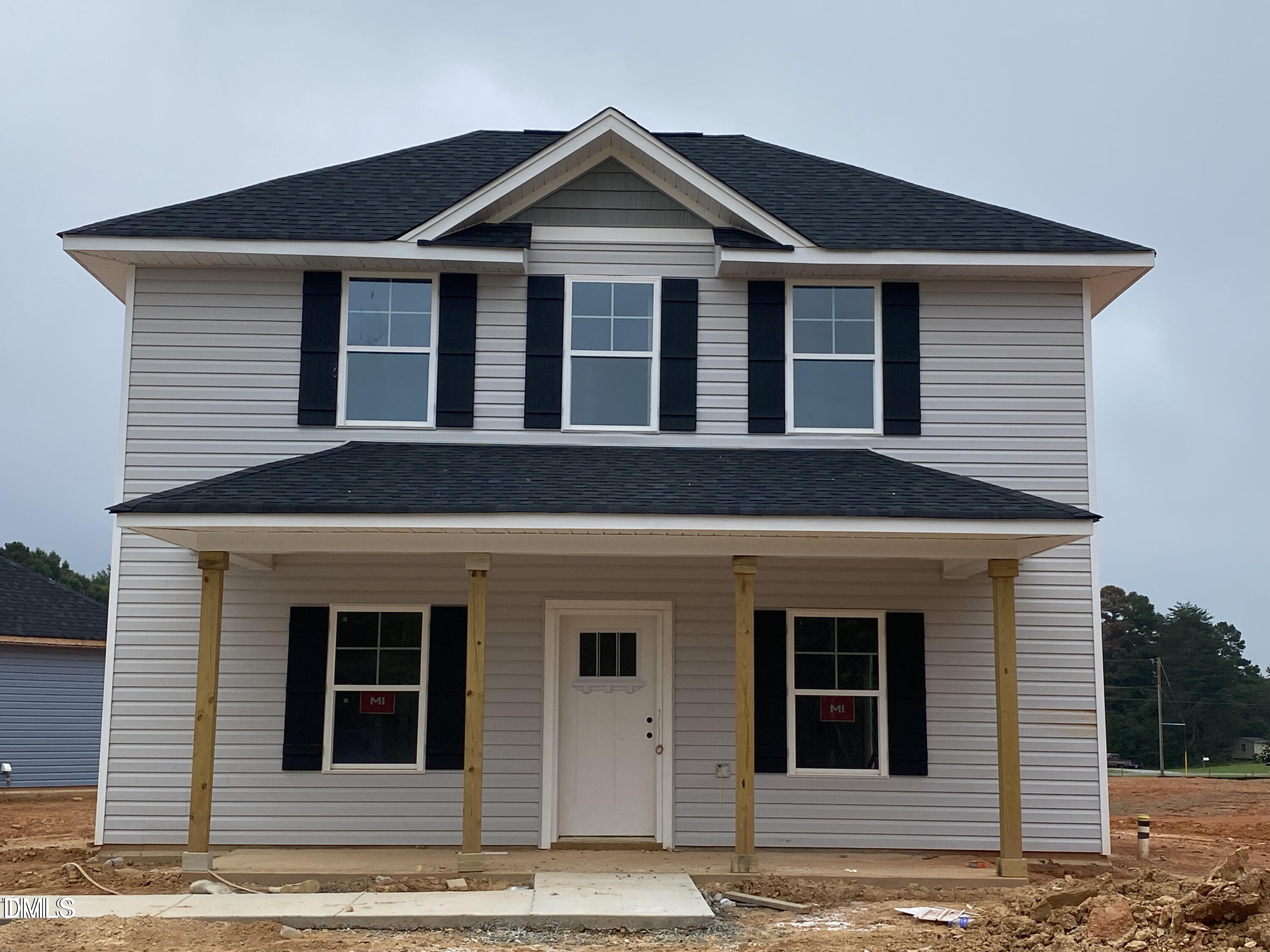 1042 Pinnix Loop — photo