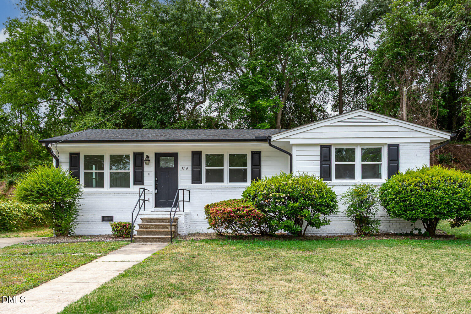 516 Calloway Drive — photo