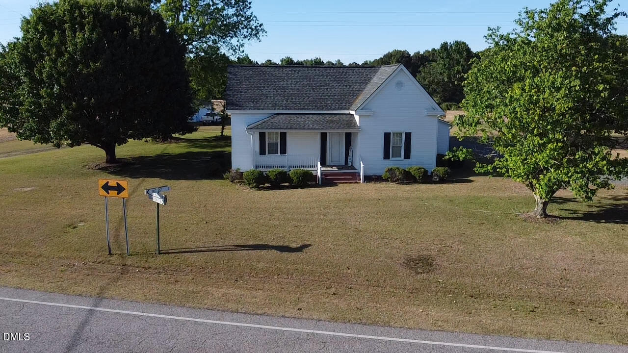 5898 Old US Highway 421 — photo