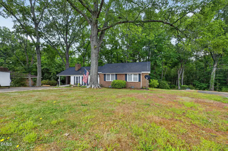 118 Castle Circle — photo