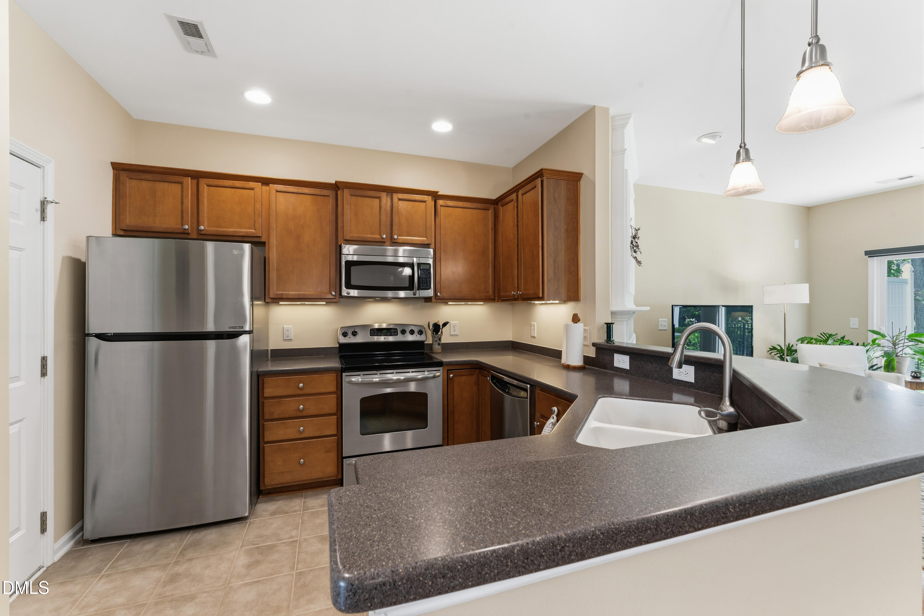 7243 Racine Way, Raleigh, NC 27615 — photo 2