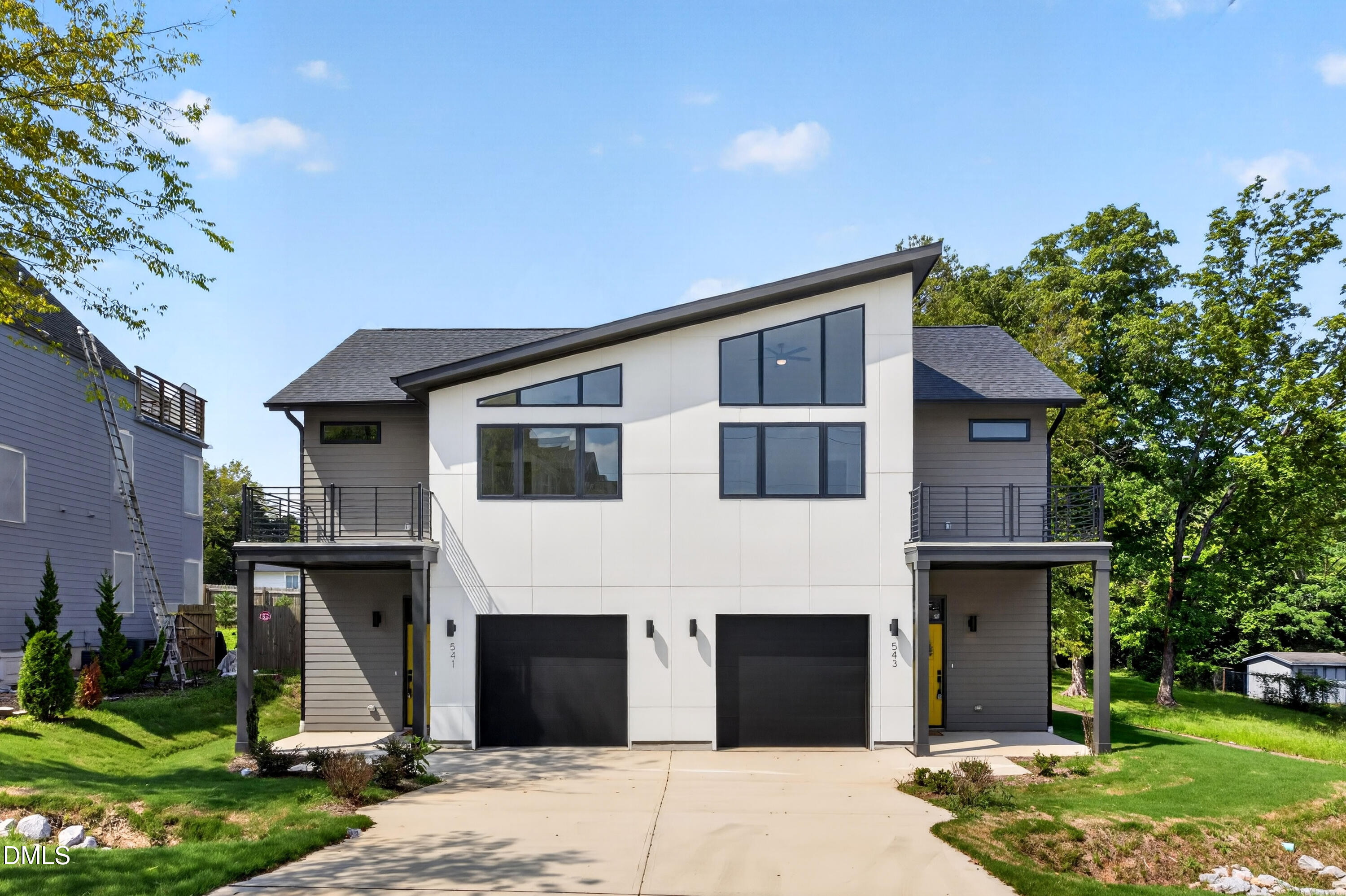 541 Bragg Street — photo