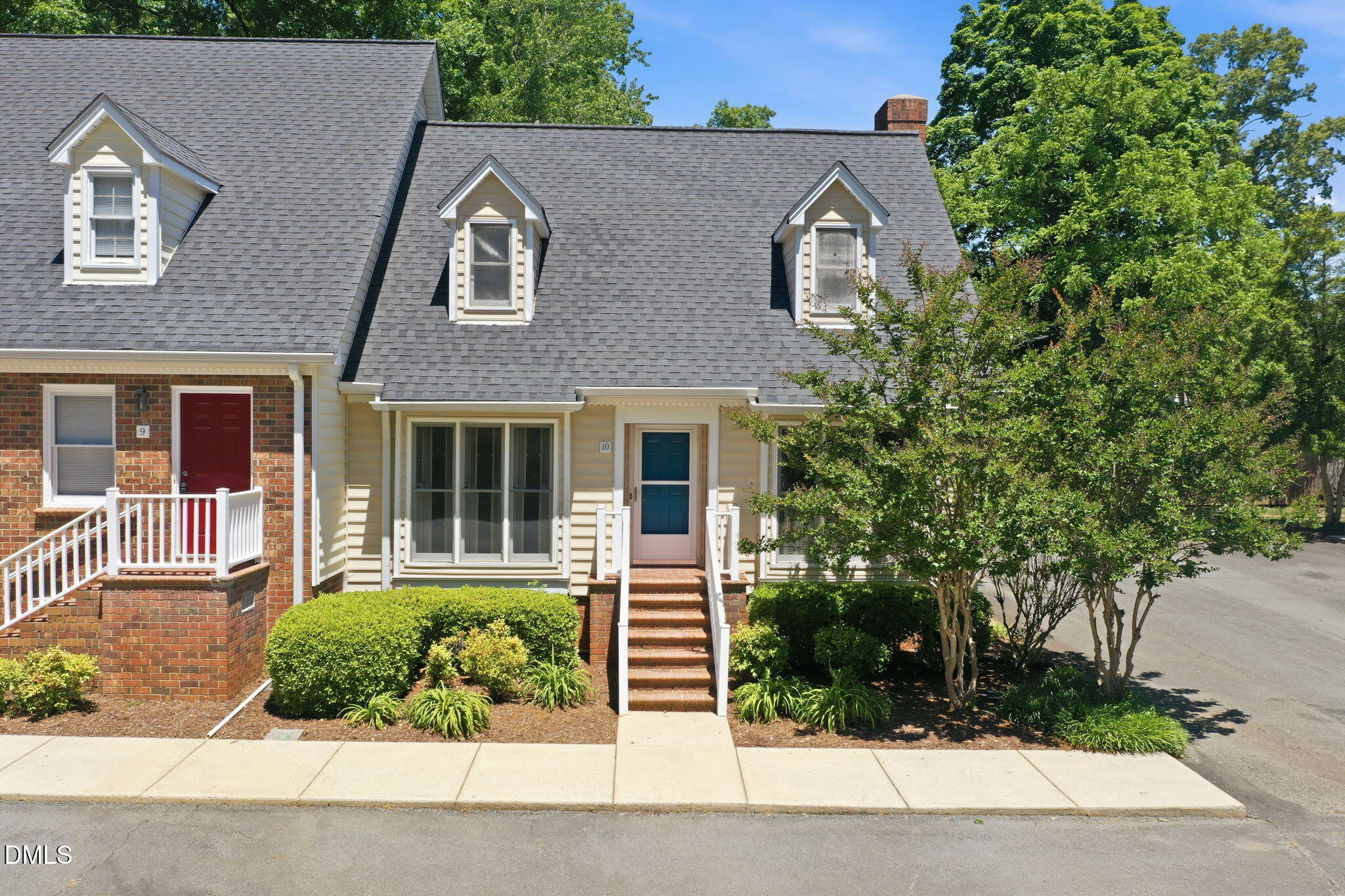 1121 Sherwood Drive 10 — photo