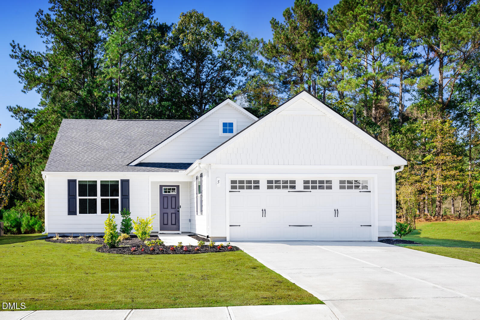 8550 Ladybug Drive — photo