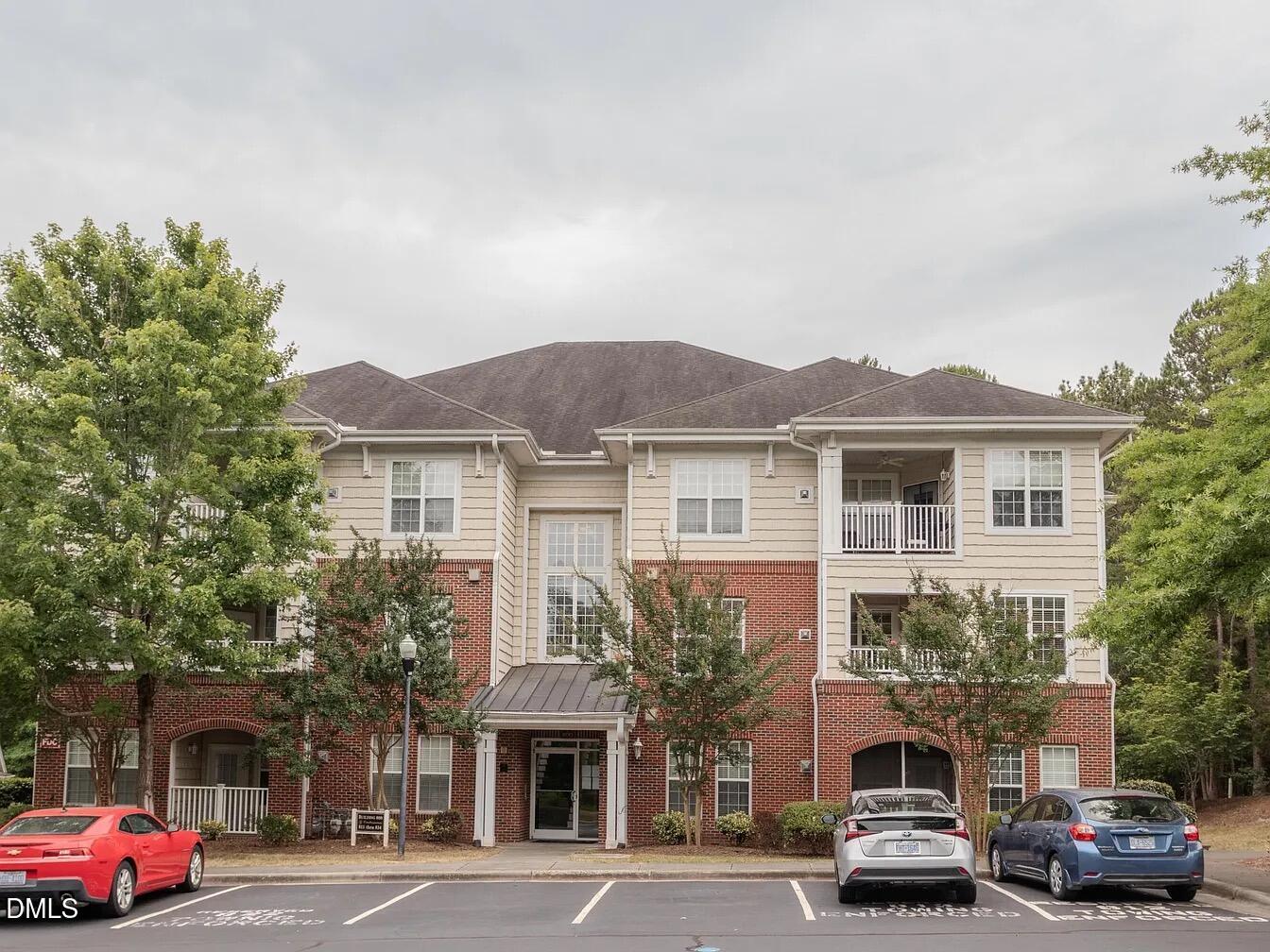 822 Providence Glen Drive — photo