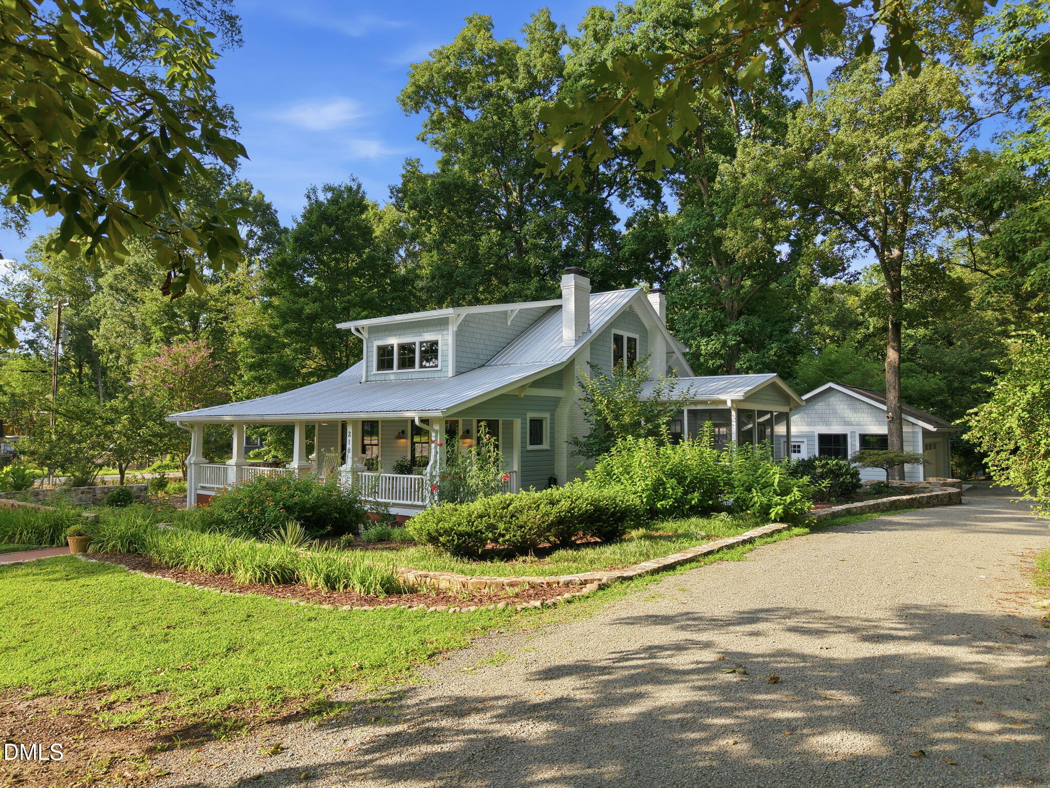 218 Hillsborough Road — photo