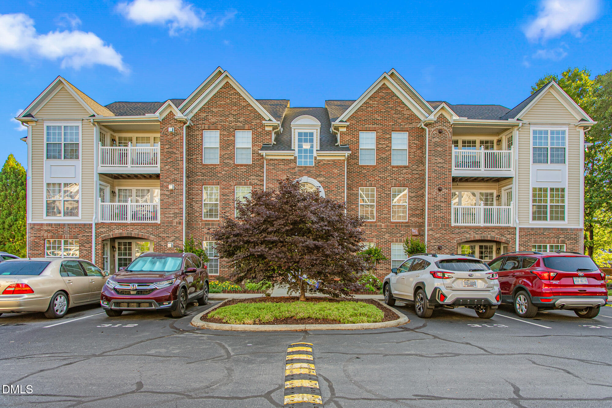 2219 Delaney Drive #214 — photo