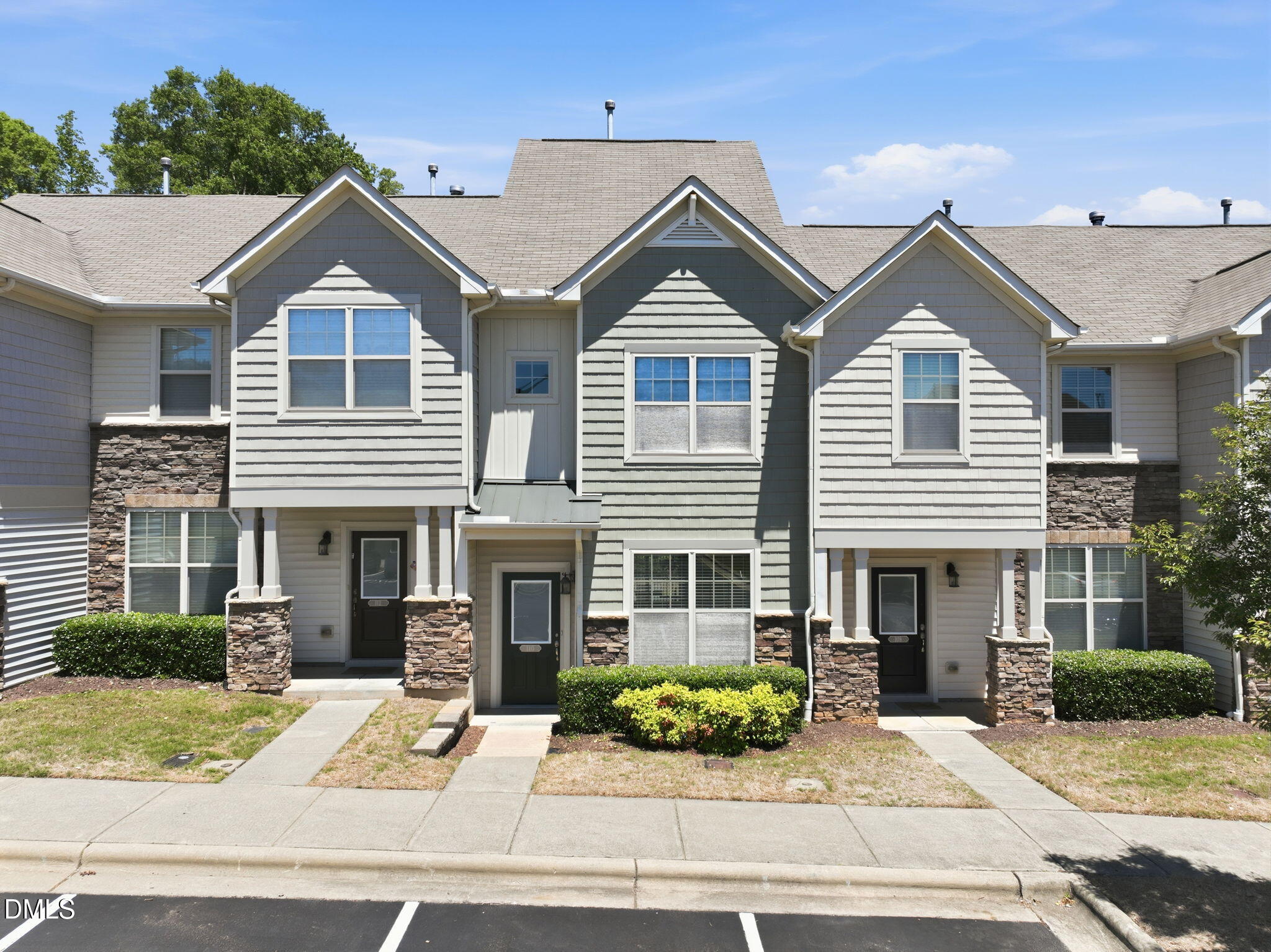 110 Mt Evans Drive — photo