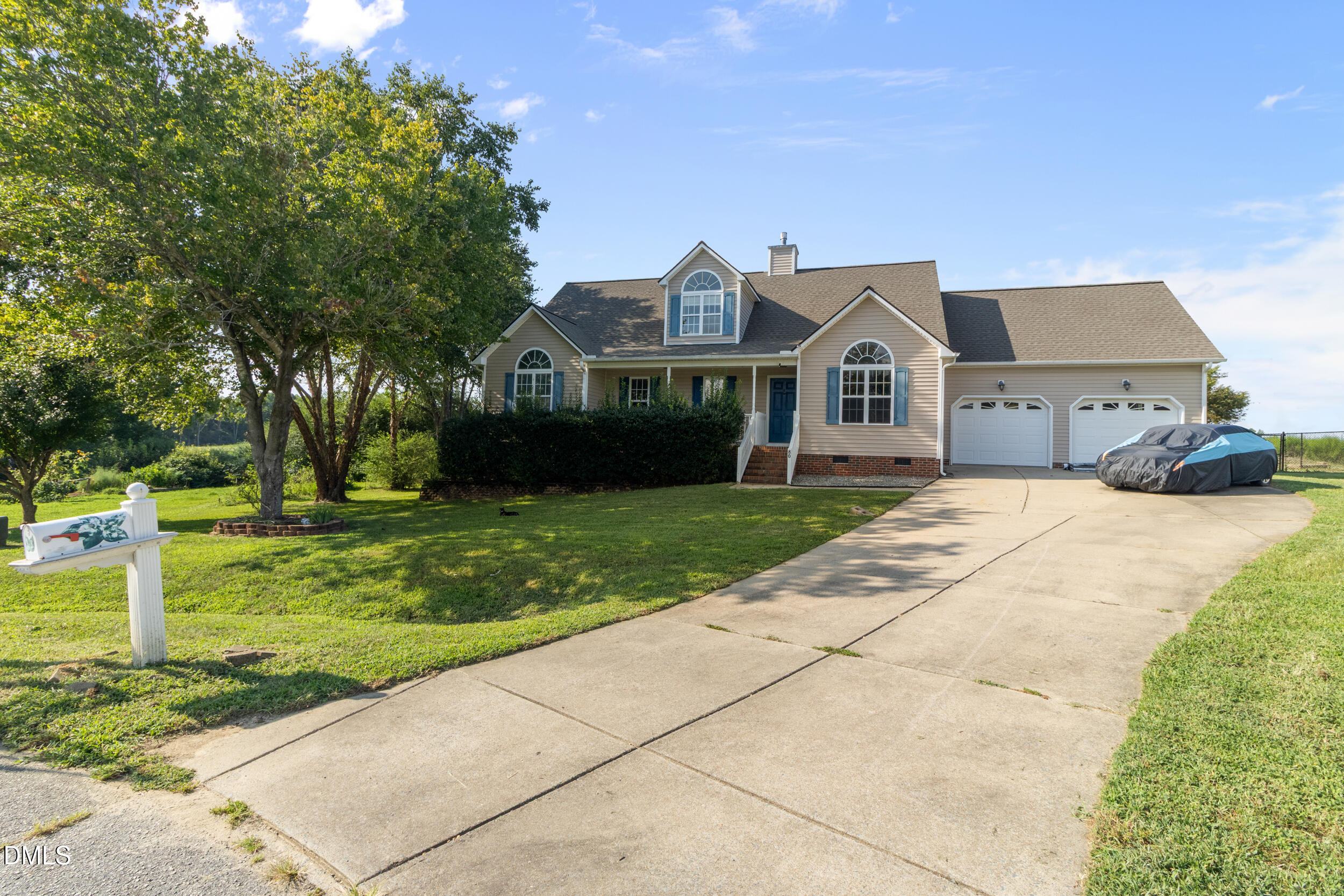 80 Raven Hill Court — photo
