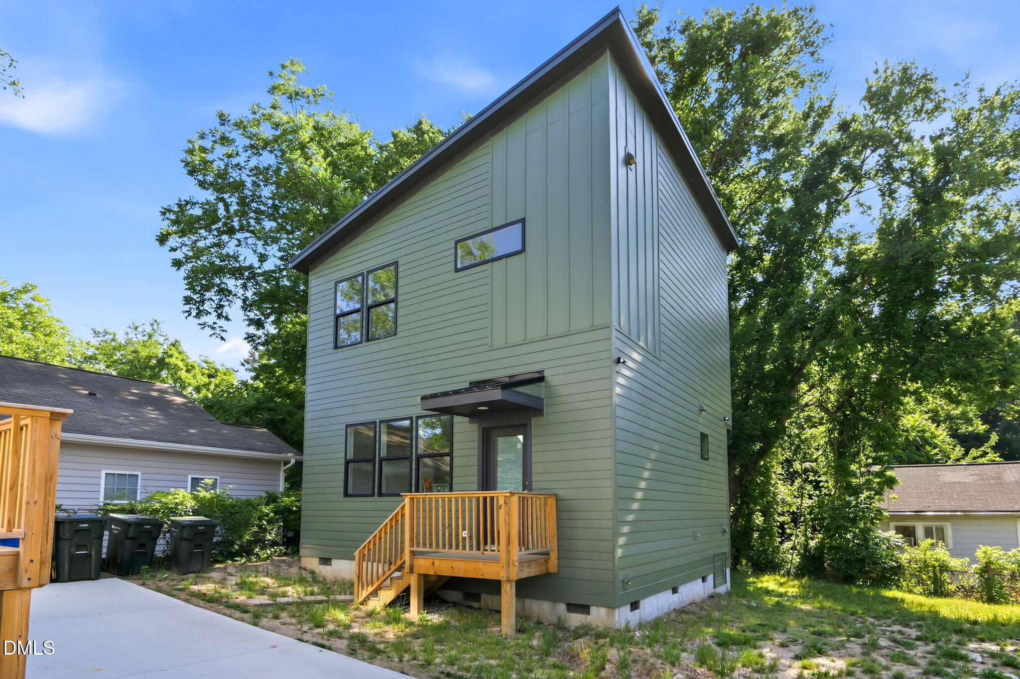 1013 a Carroll Street — photo