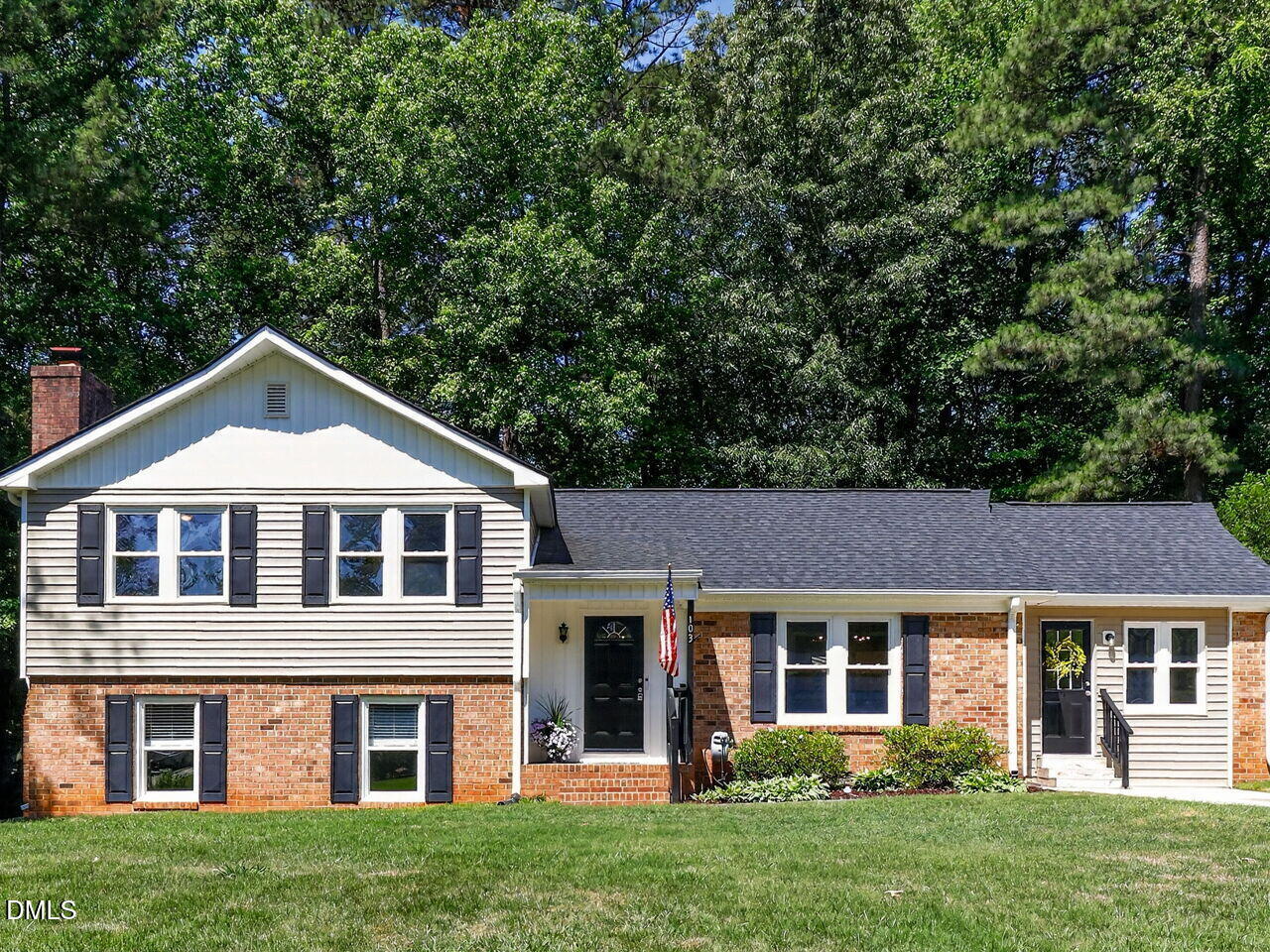 103 Upton Court — photo
