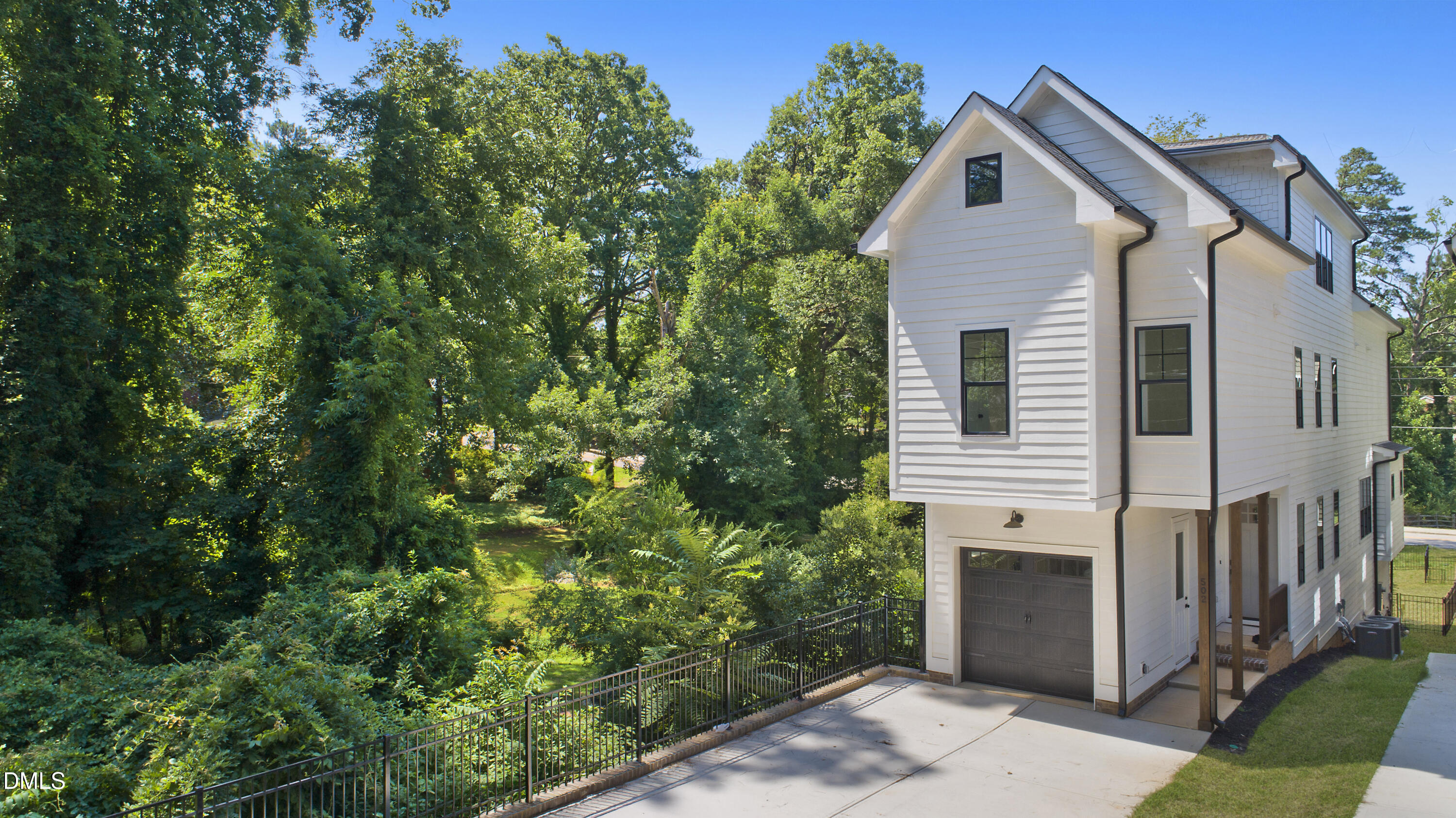 502 W Chatham Street — photo