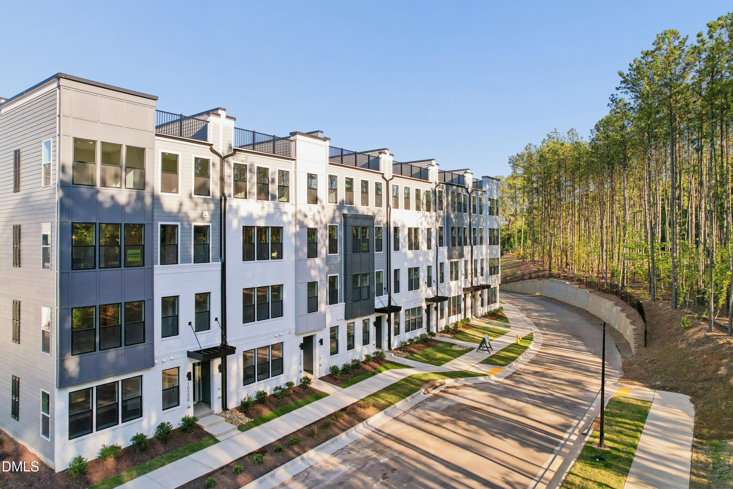 10522 Bailey Branch Drive Unit 201 — photo