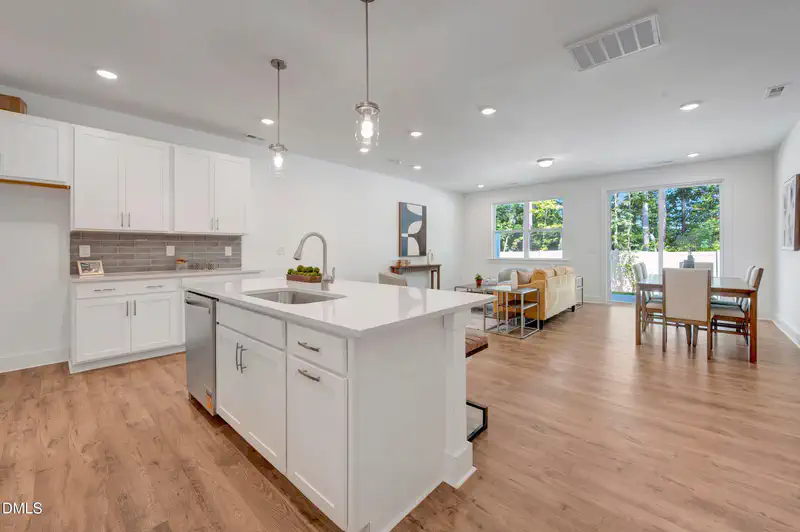 2932 Spring Manor Way — photo