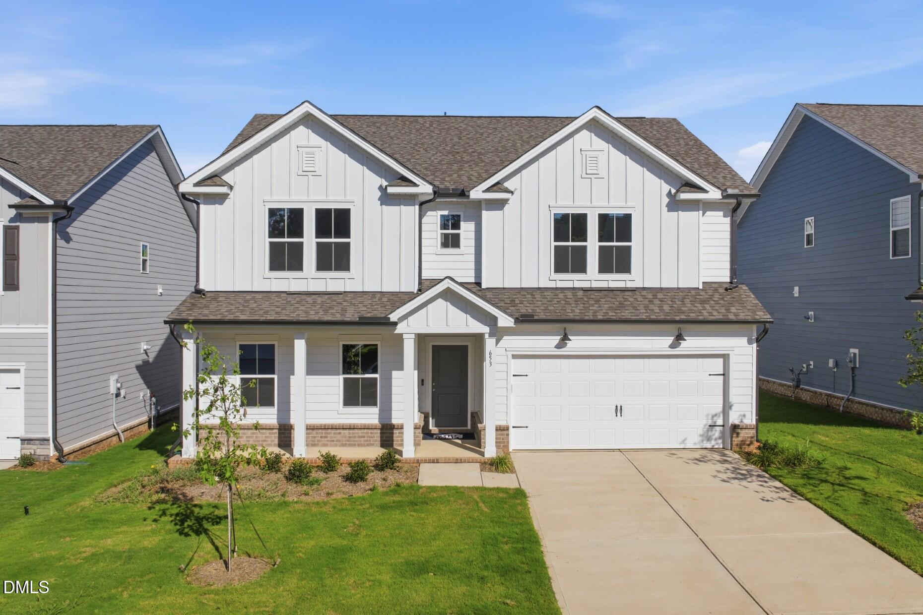 653 Ben Ledi Court — photo
