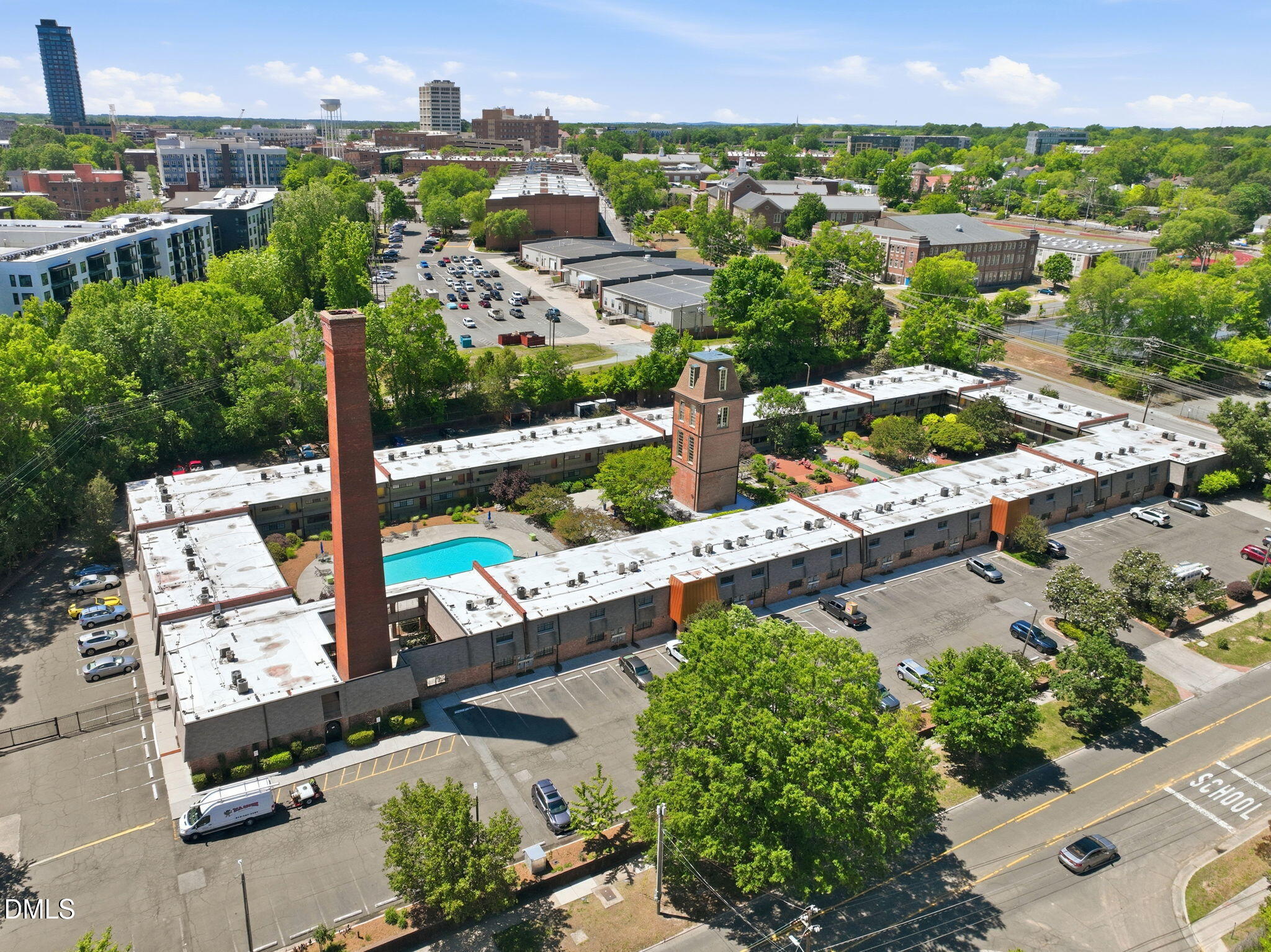 807 W Trinity Avenue Apt 118 — photo