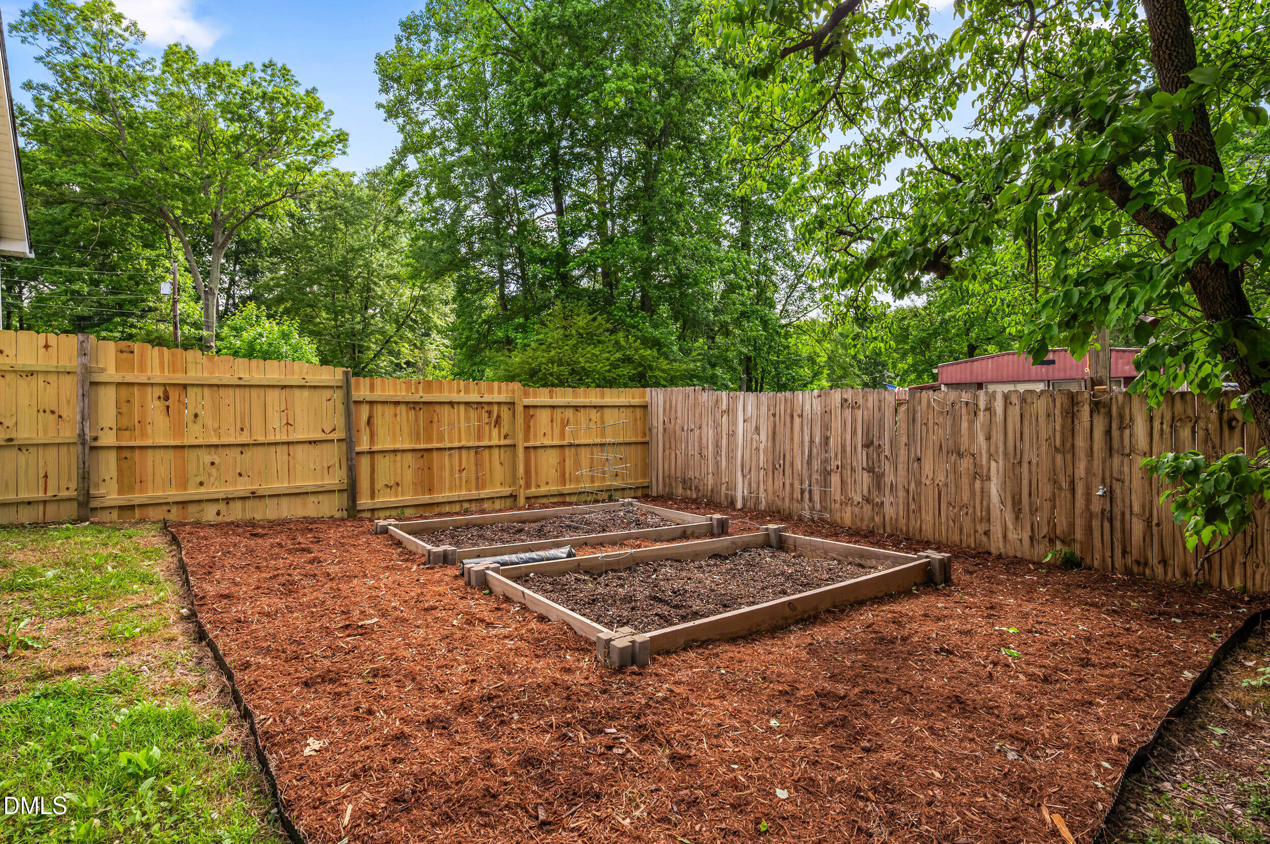 310 Epperson Drive — photo