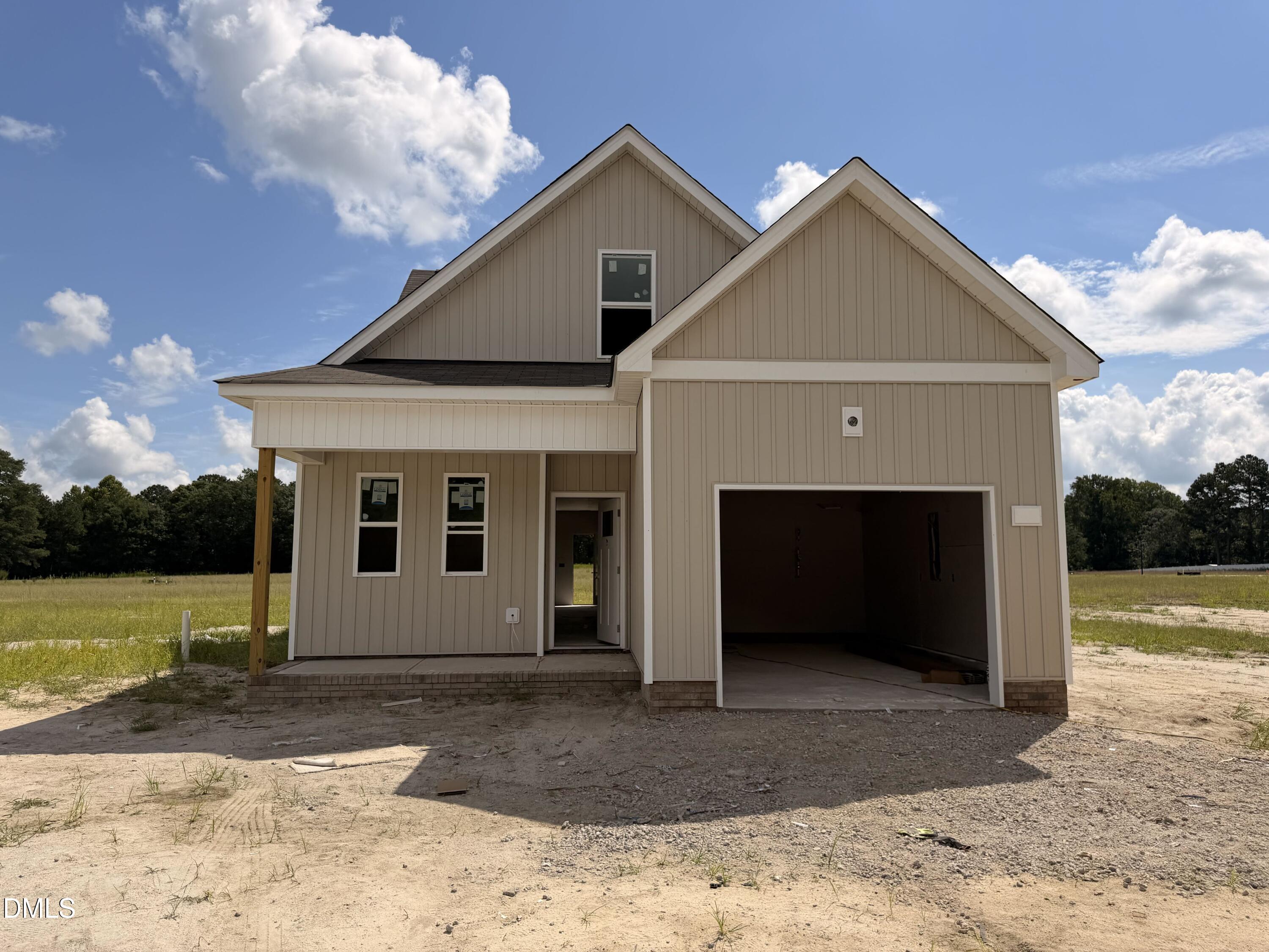 12 W Coulter Court — photo