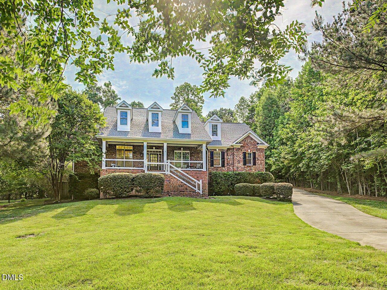 20 Brushwood Court — photo