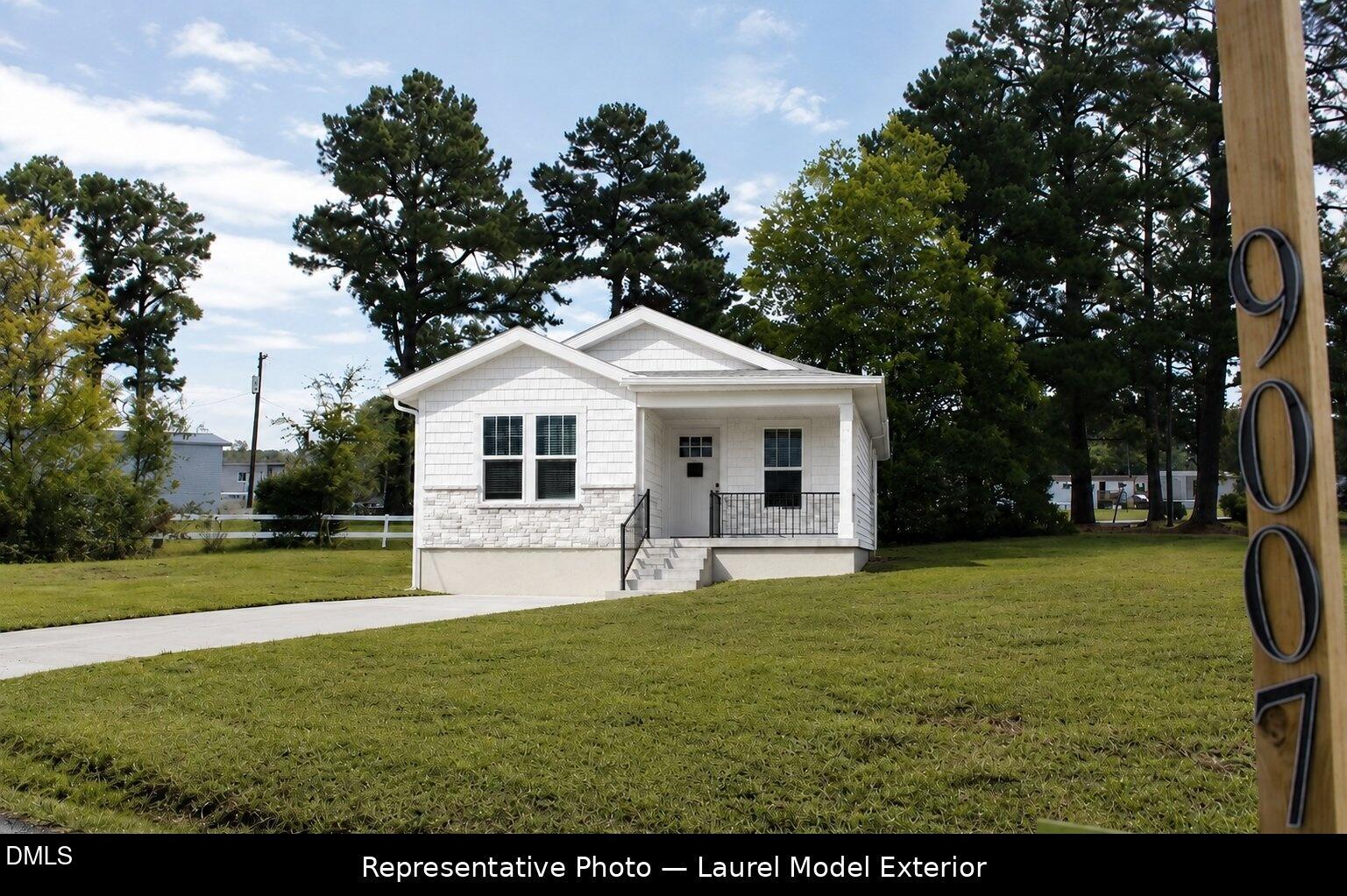 9007 Brookfield Drive — photo