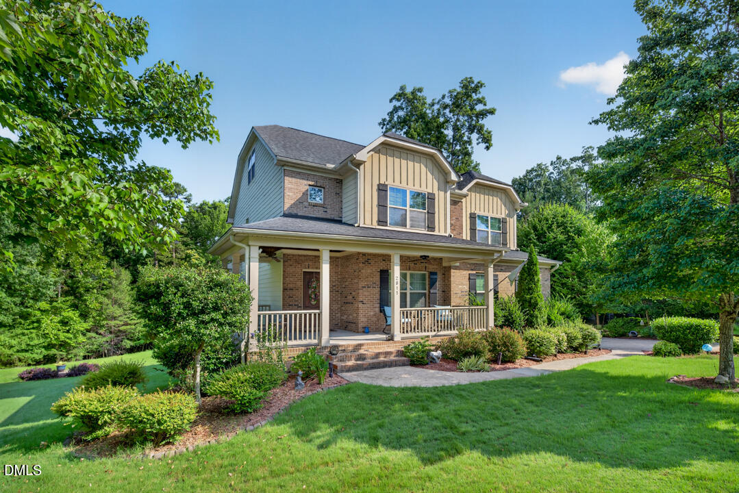 2811 Reynolda Circle — photo