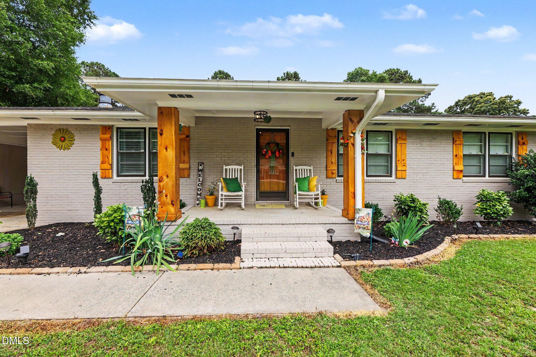 5 Eden Drive — photo