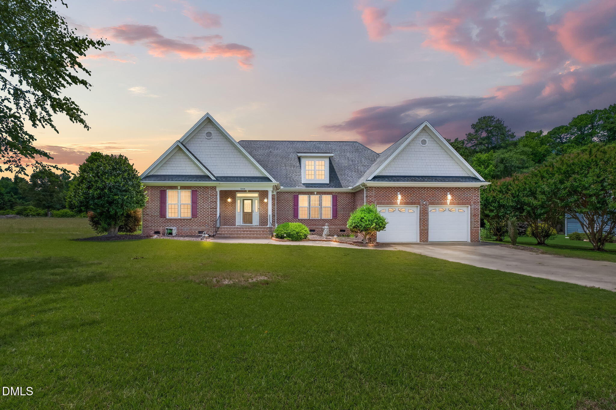 5208 Woodtrent Drive — photo