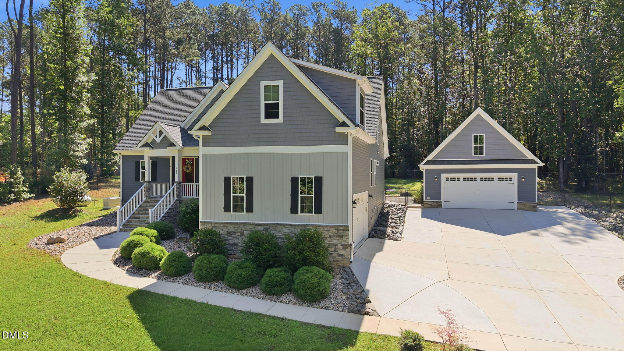 142 Mohawk Drive — photo