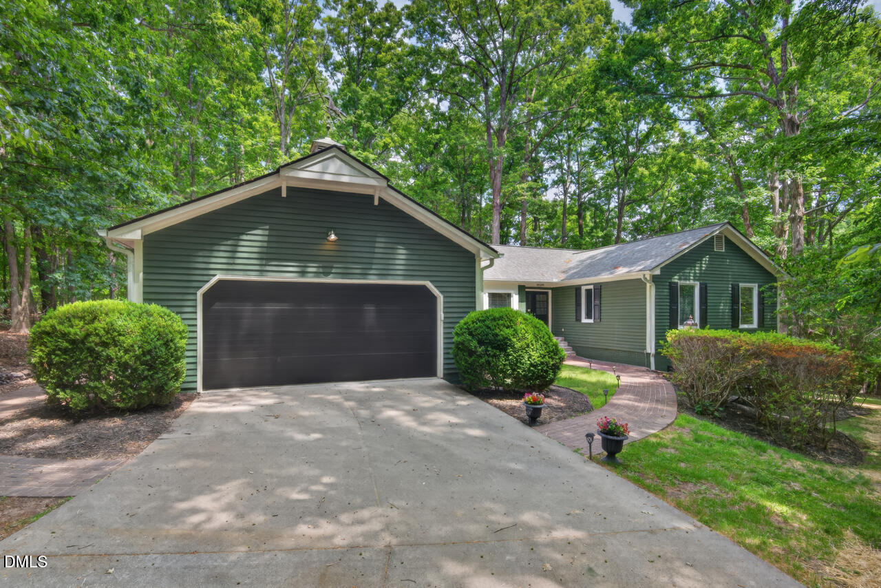 405 Lookout Point — photo