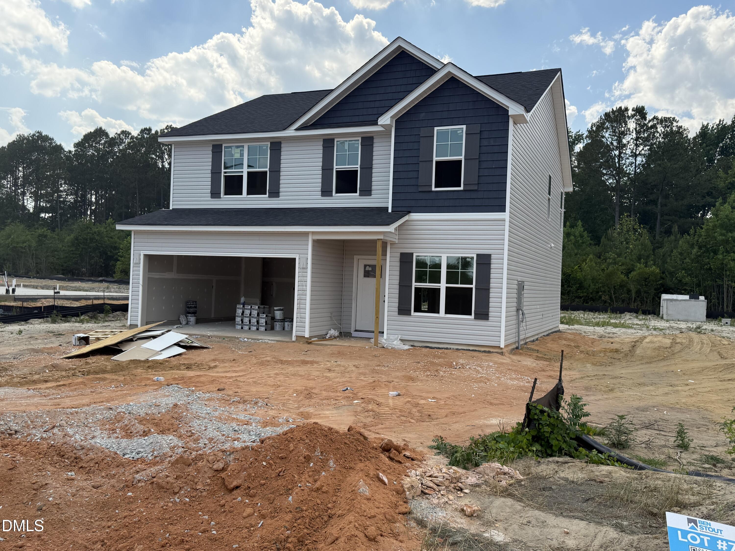 111 Ambrosia Way — photo