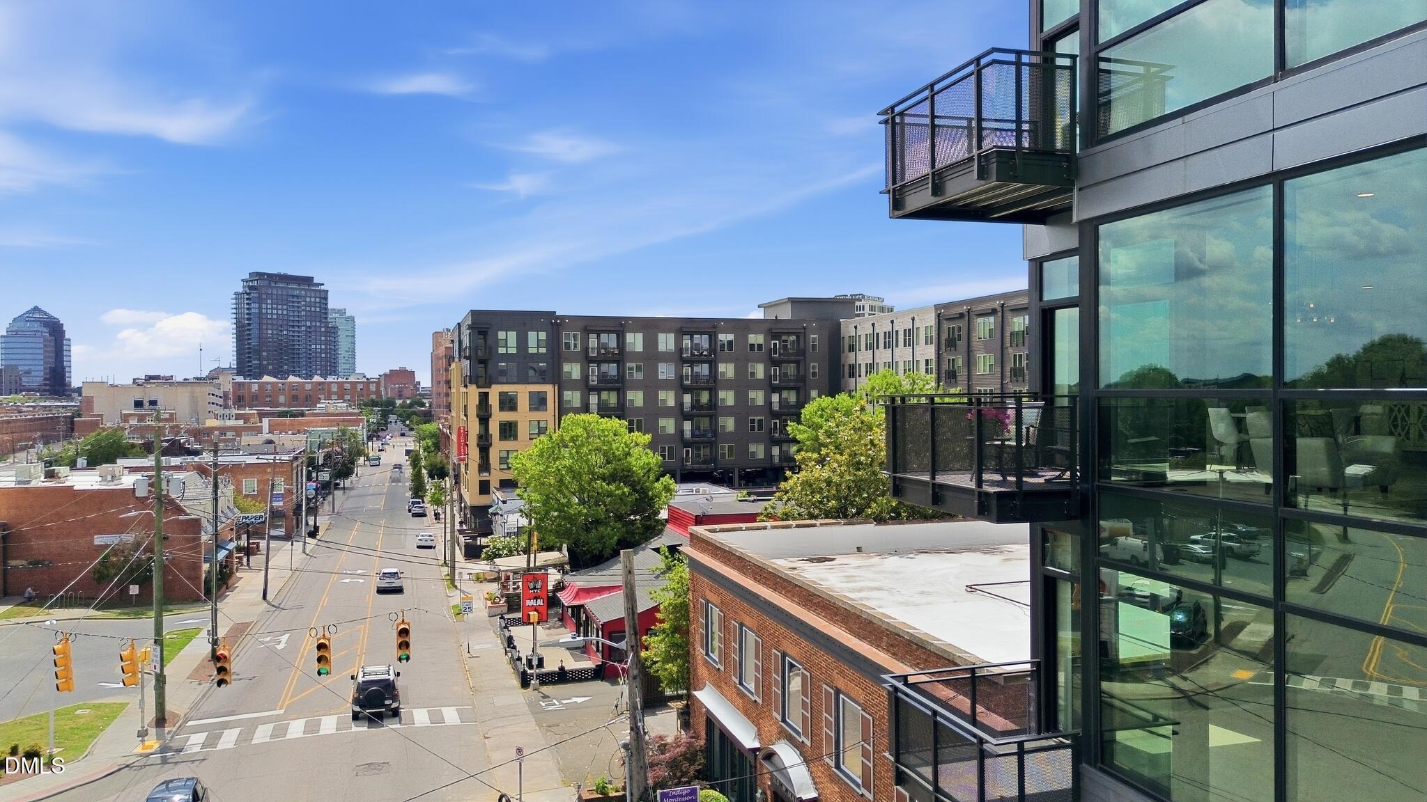 1105 W Main Street 403 — photo