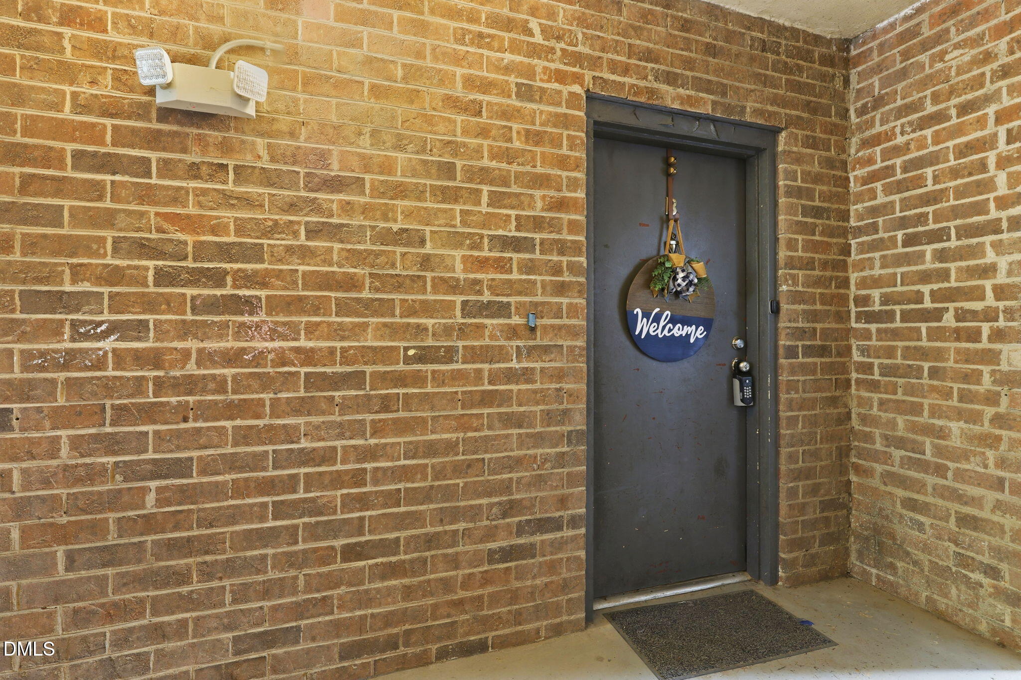 1008 Sandlin Place B — photo