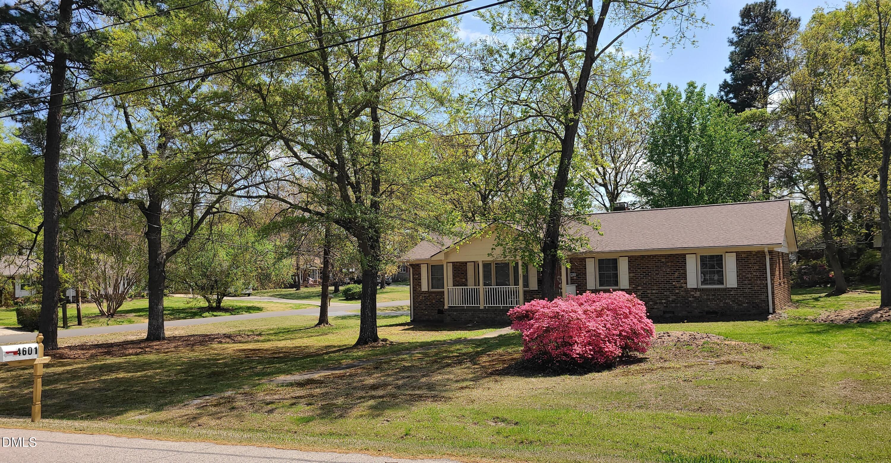 4601 Pinedale Drive — photo