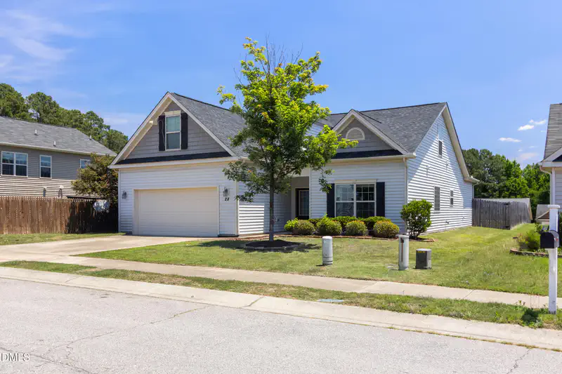 28 Arbor Loop — photo