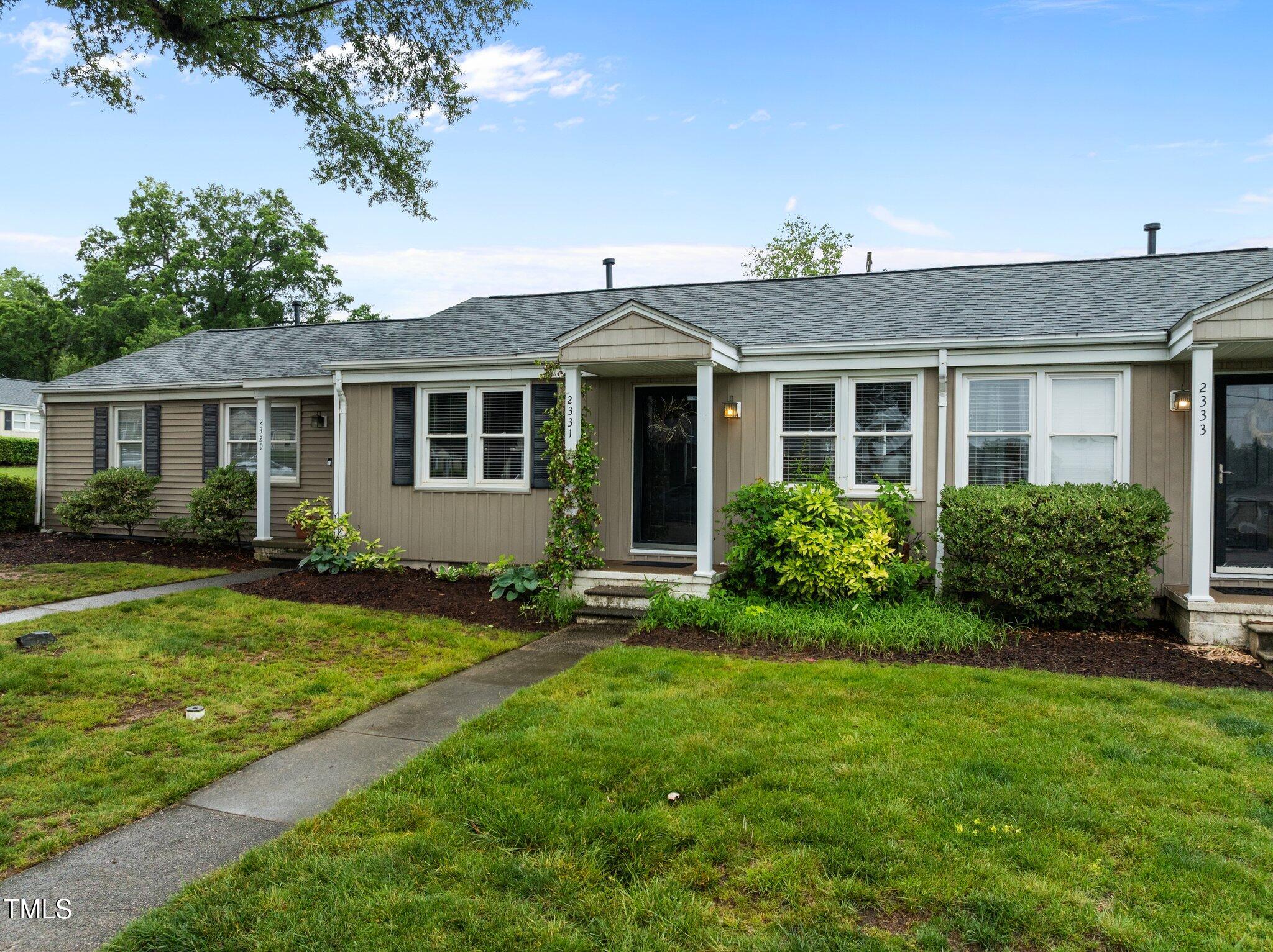 2331 Bernard Street — photo