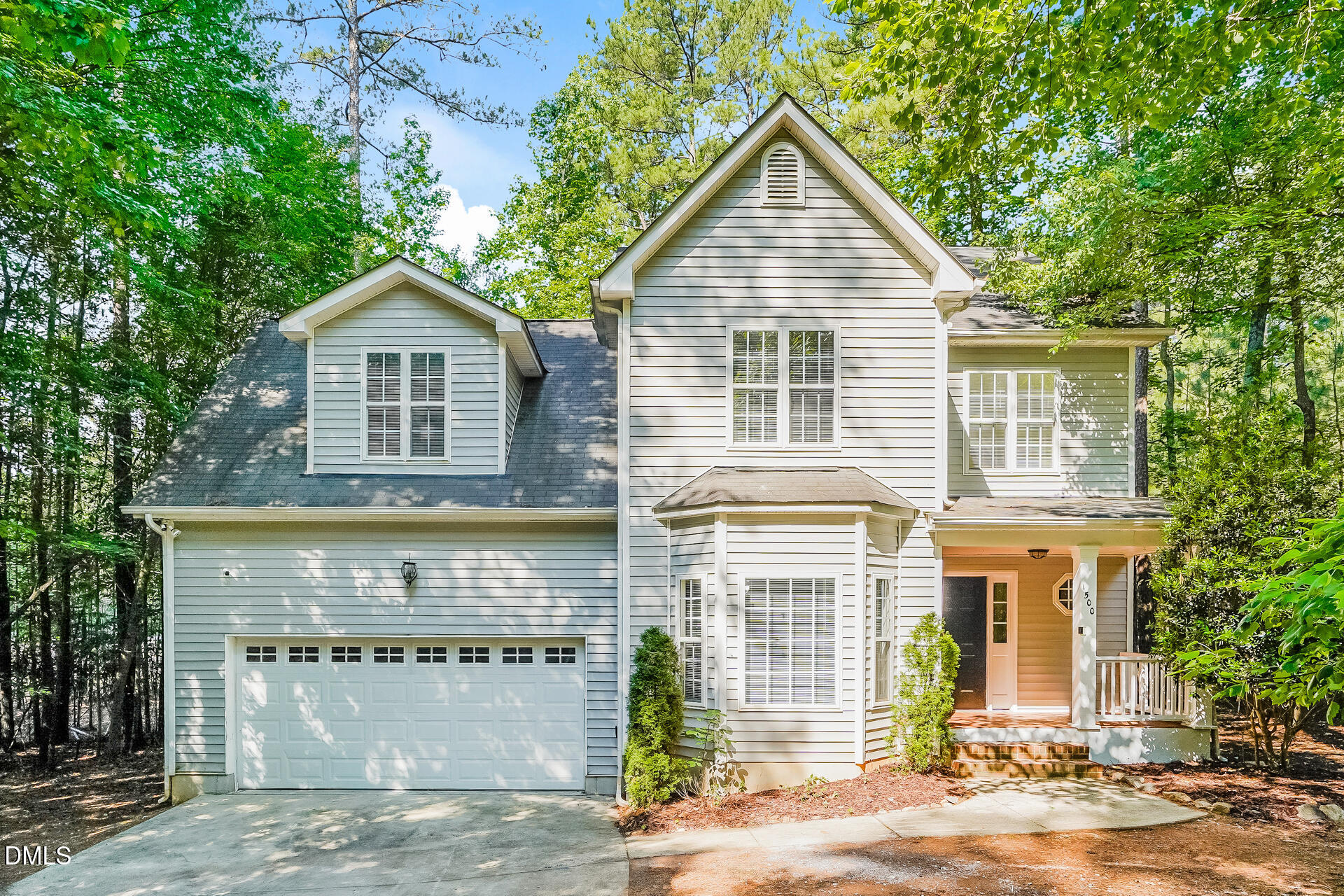 1500 Exeton Court — photo