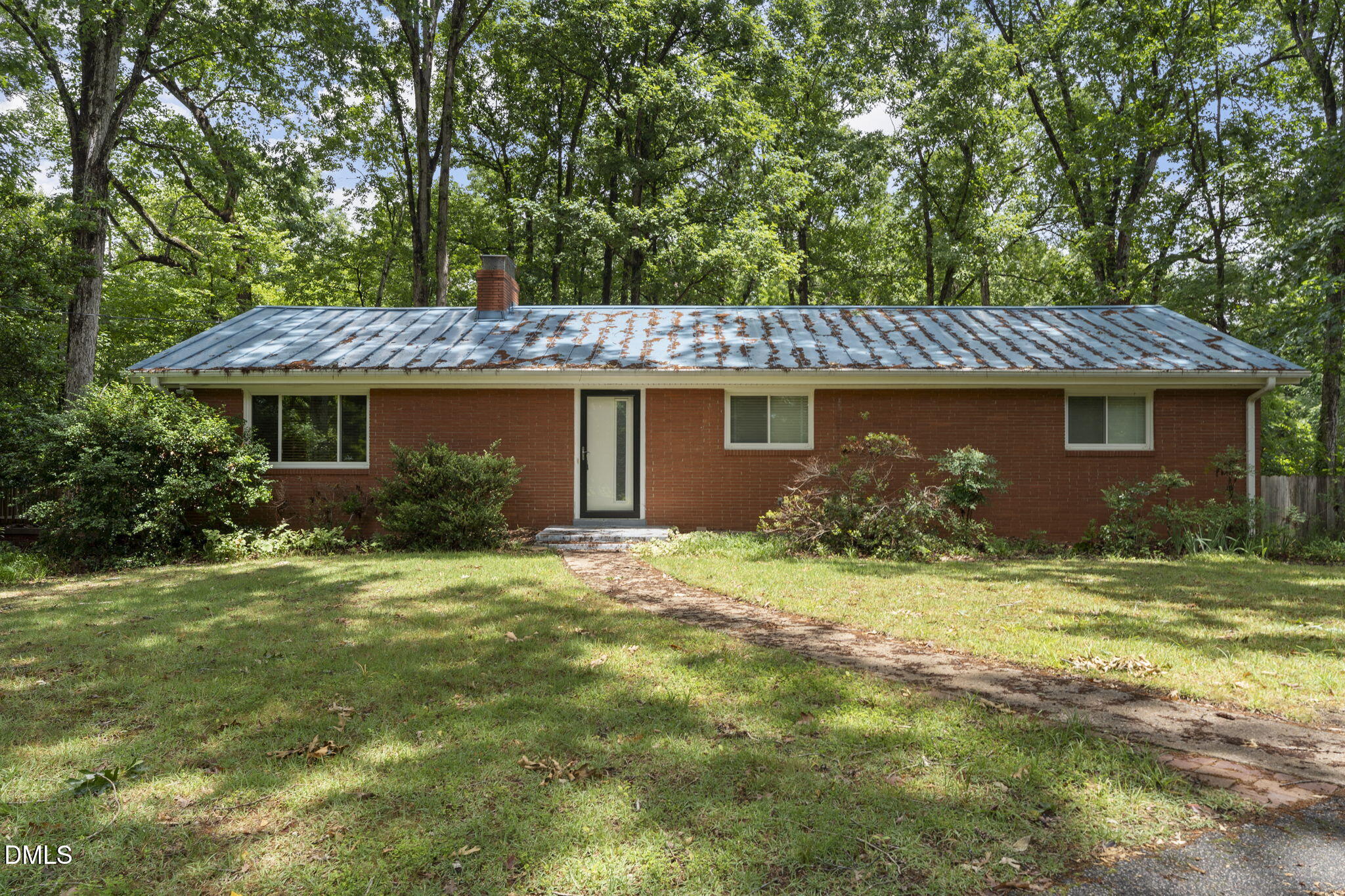 4419 Laurel Hills Road — photo