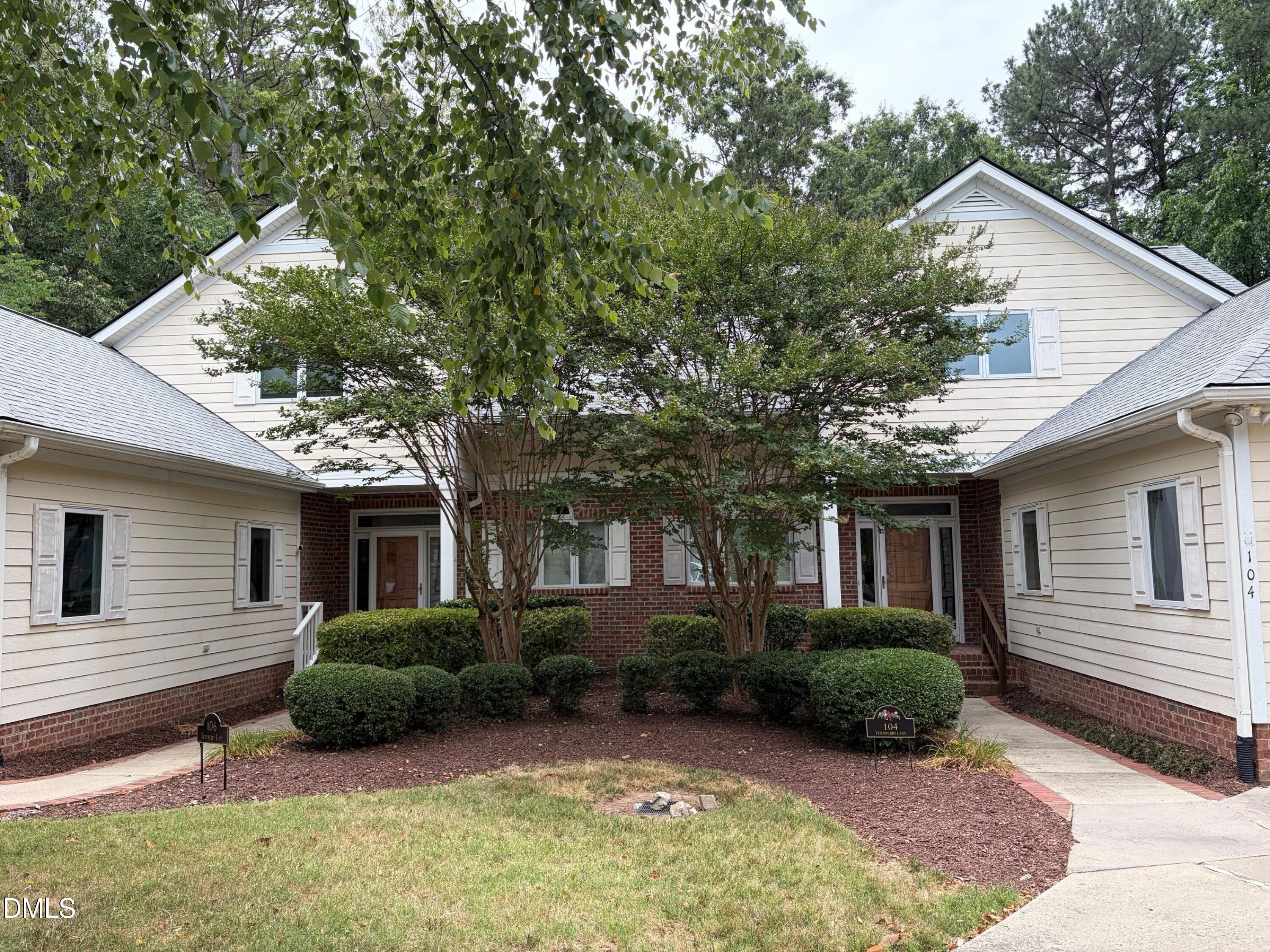 104 Turnberry Lane — photo