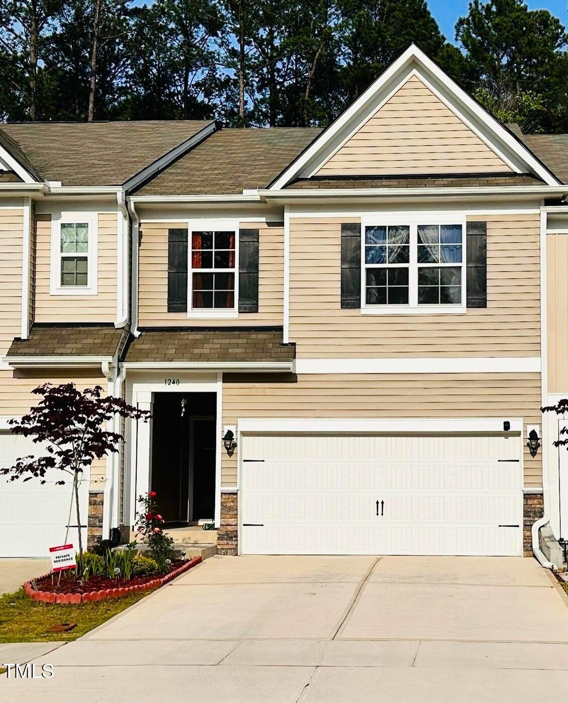1240 Grenshaw Drive — photo