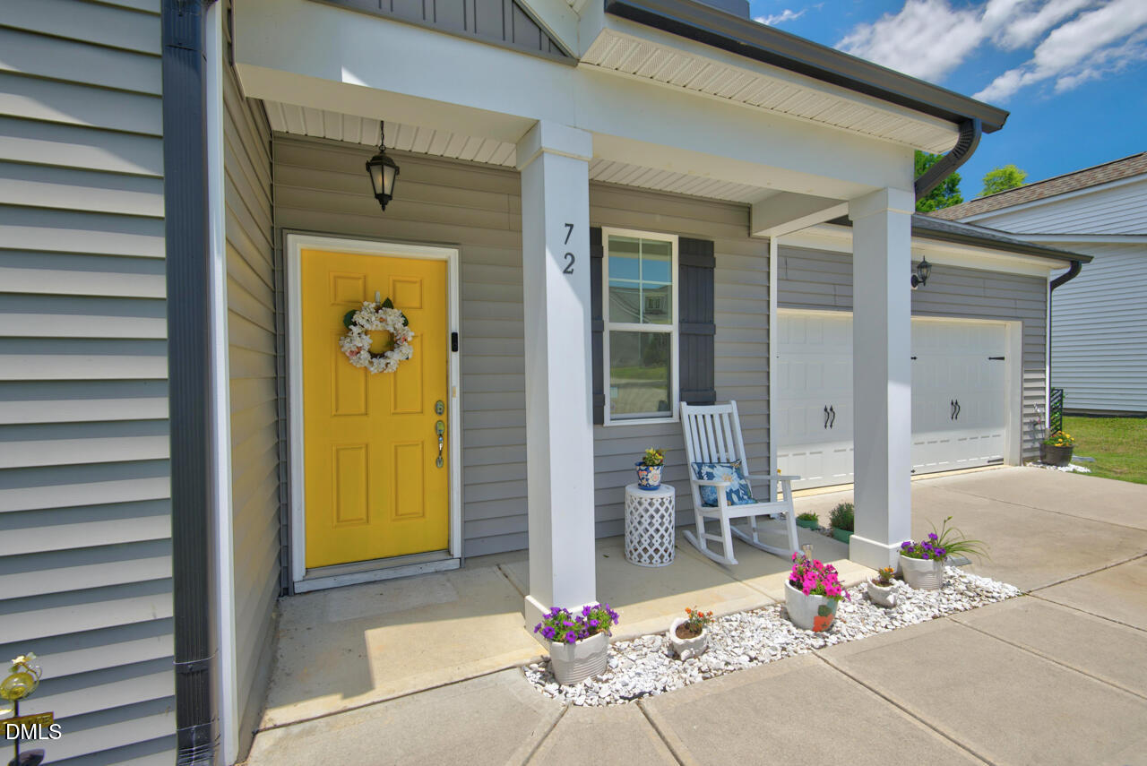 72 Mae Court — photo