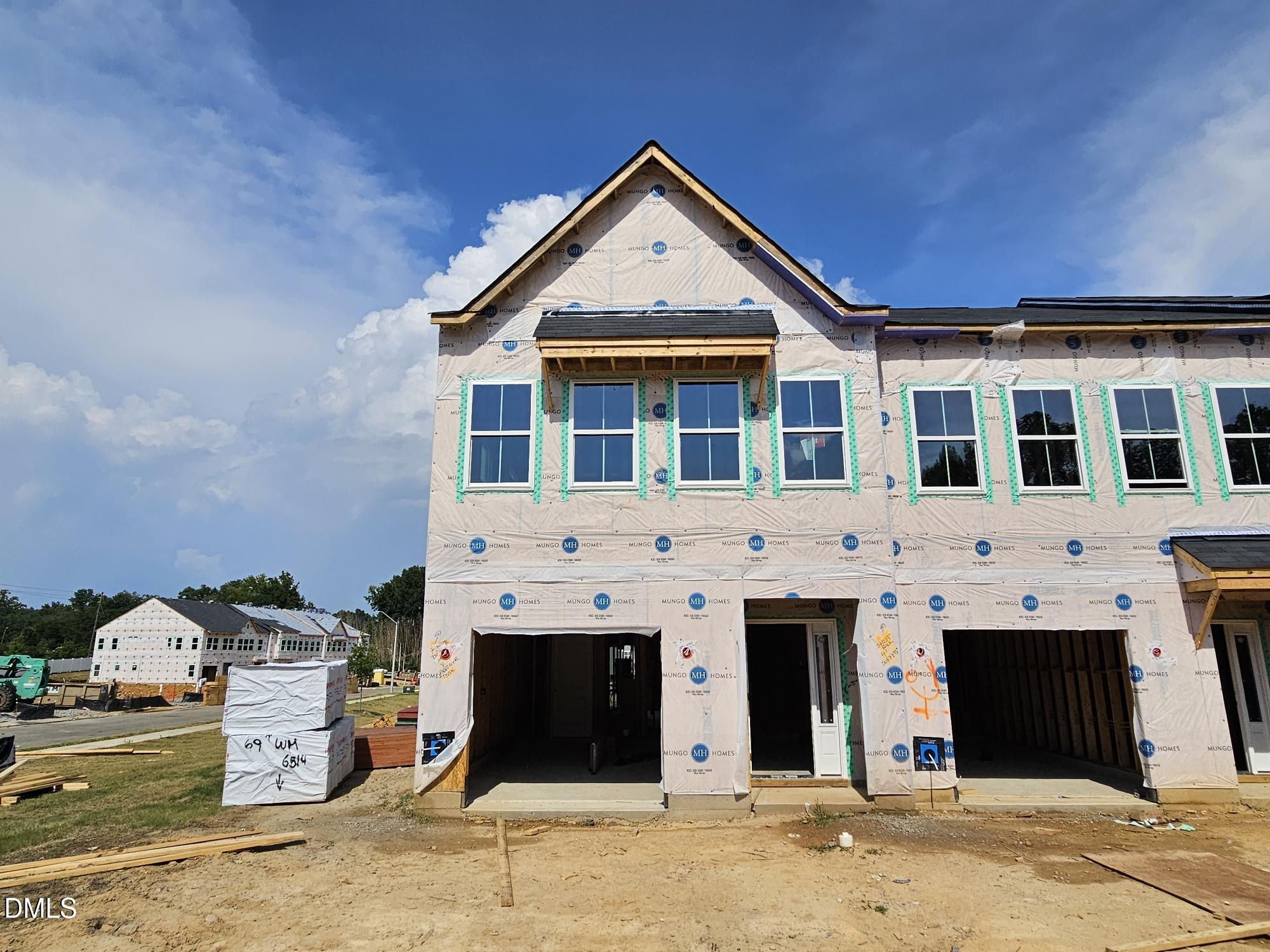 121 Elyse Overlook LP 44 — photo