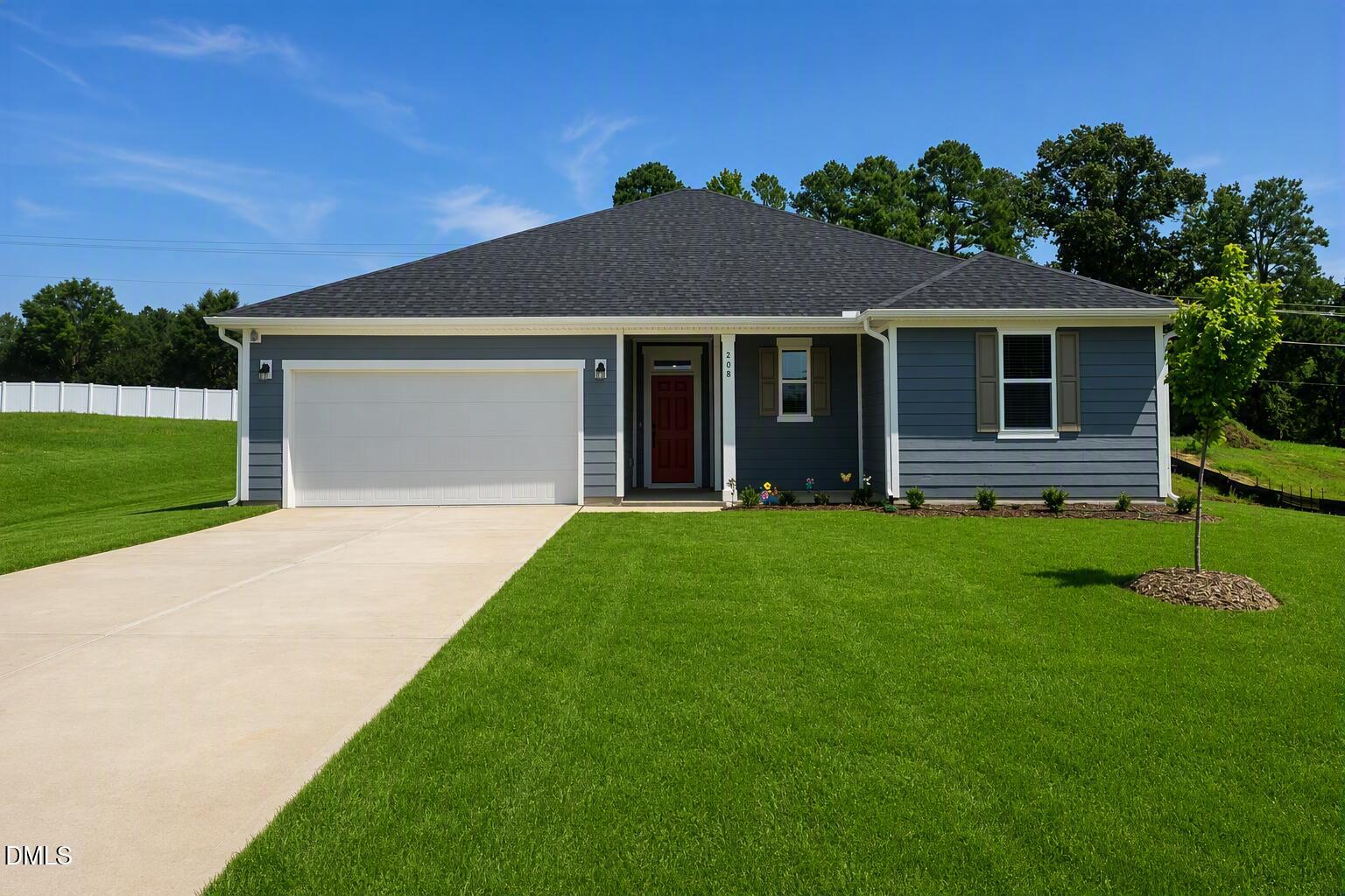 208 Matthew Mdw Lane — photo