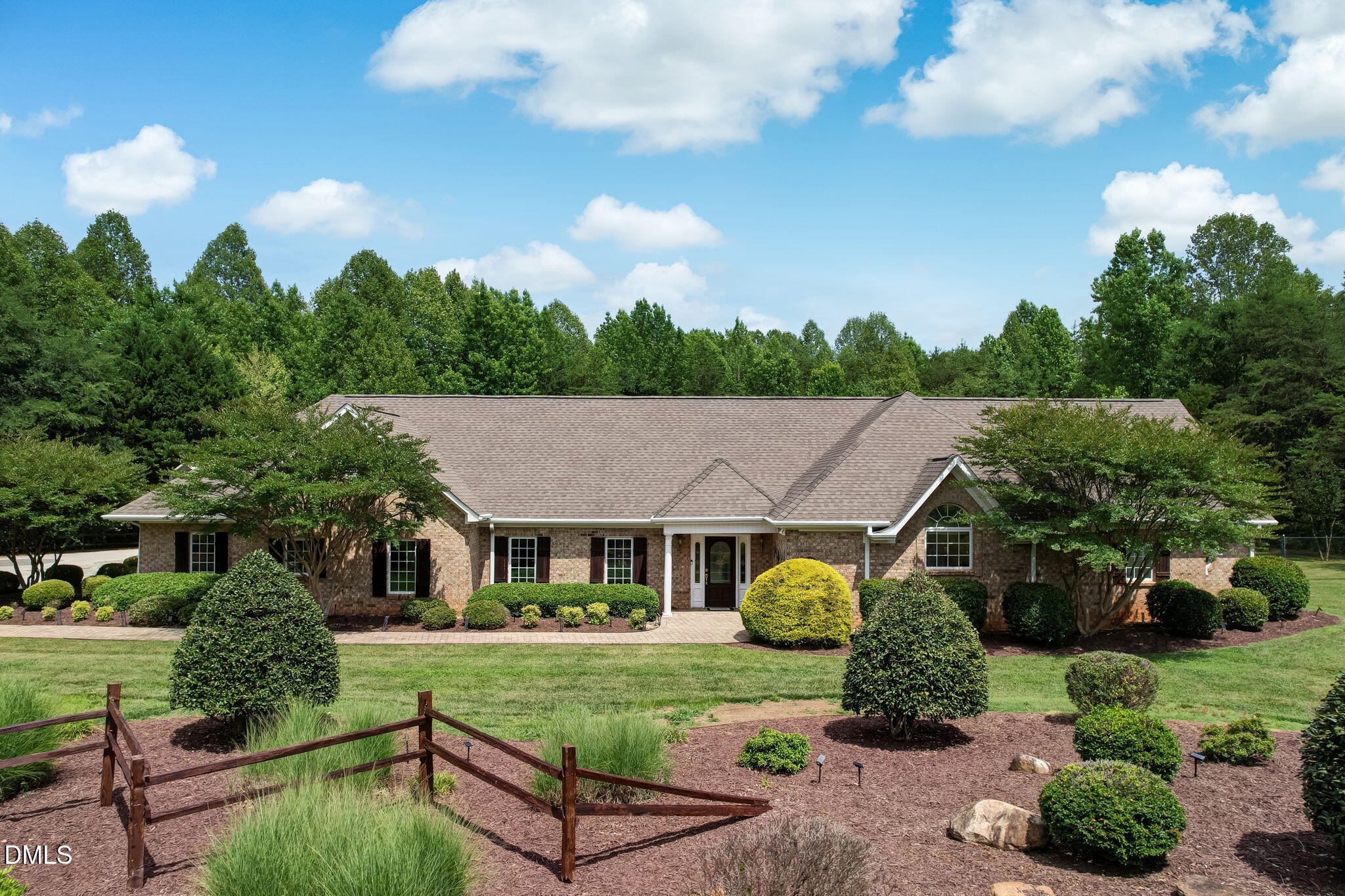 8106 Breezy Hill Drive — photo