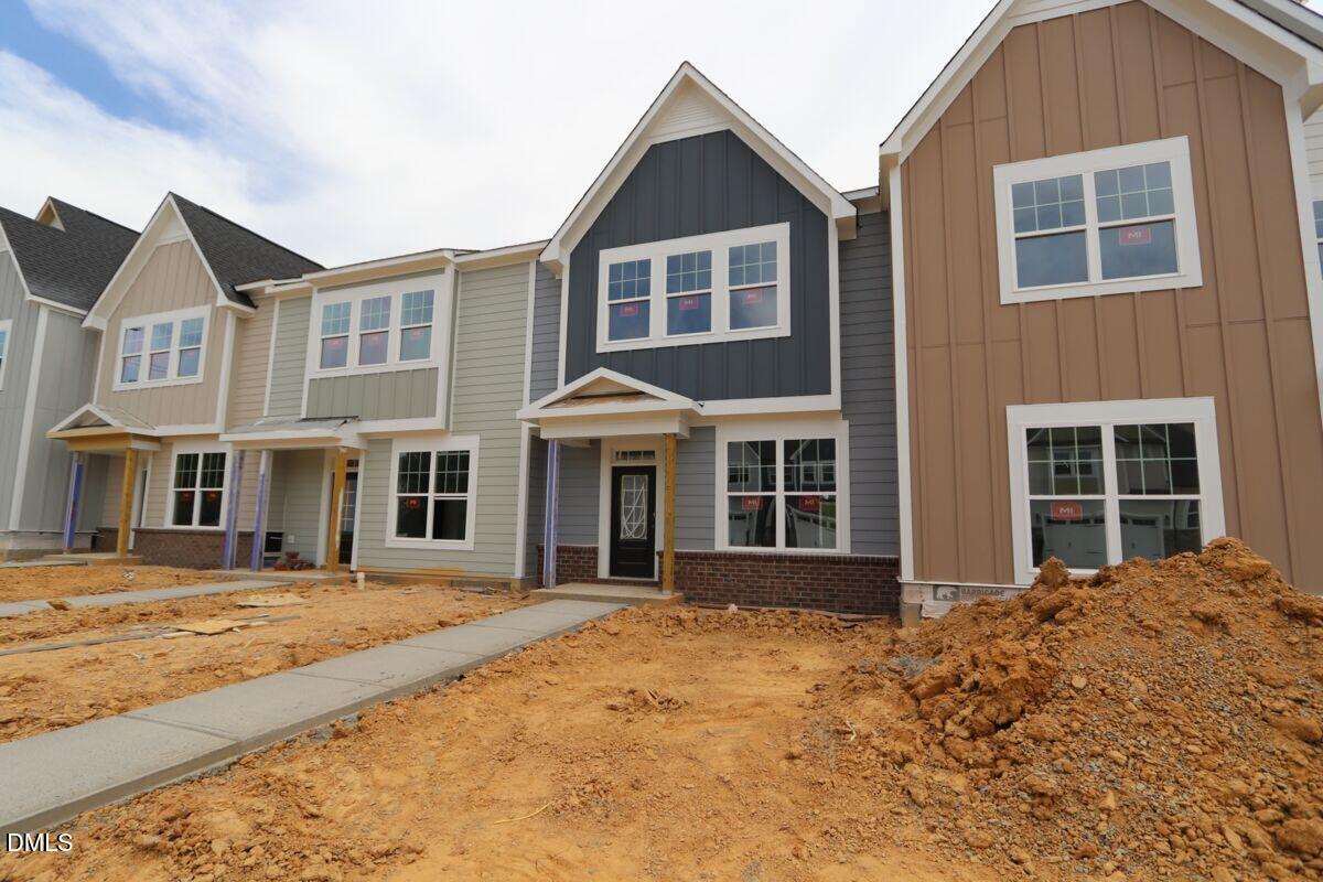 3107 Cathedral Comb Drive — photo