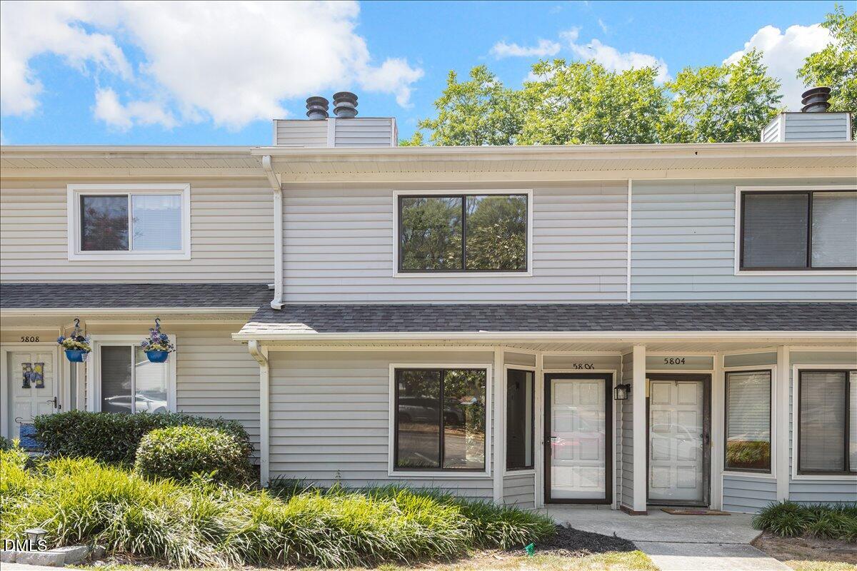 5806 Shady Grove Circle — photo