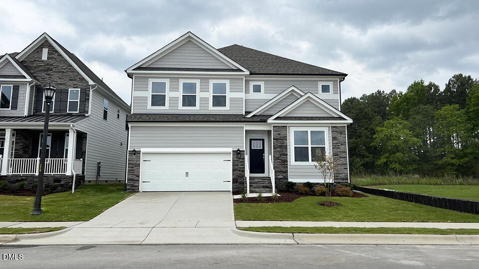 2320 Pine Cone Court — photo