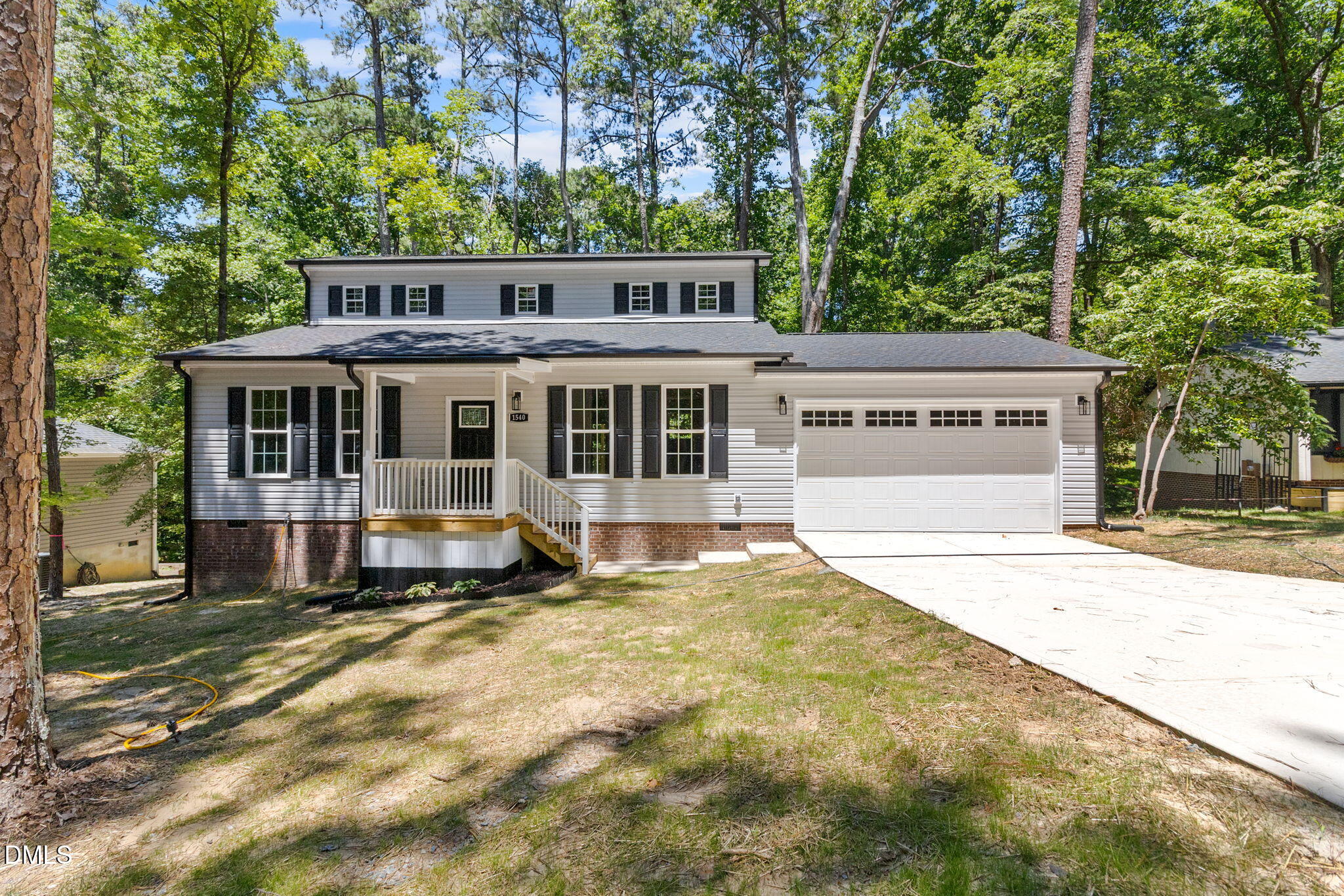 1540 Louisiana Lane — photo